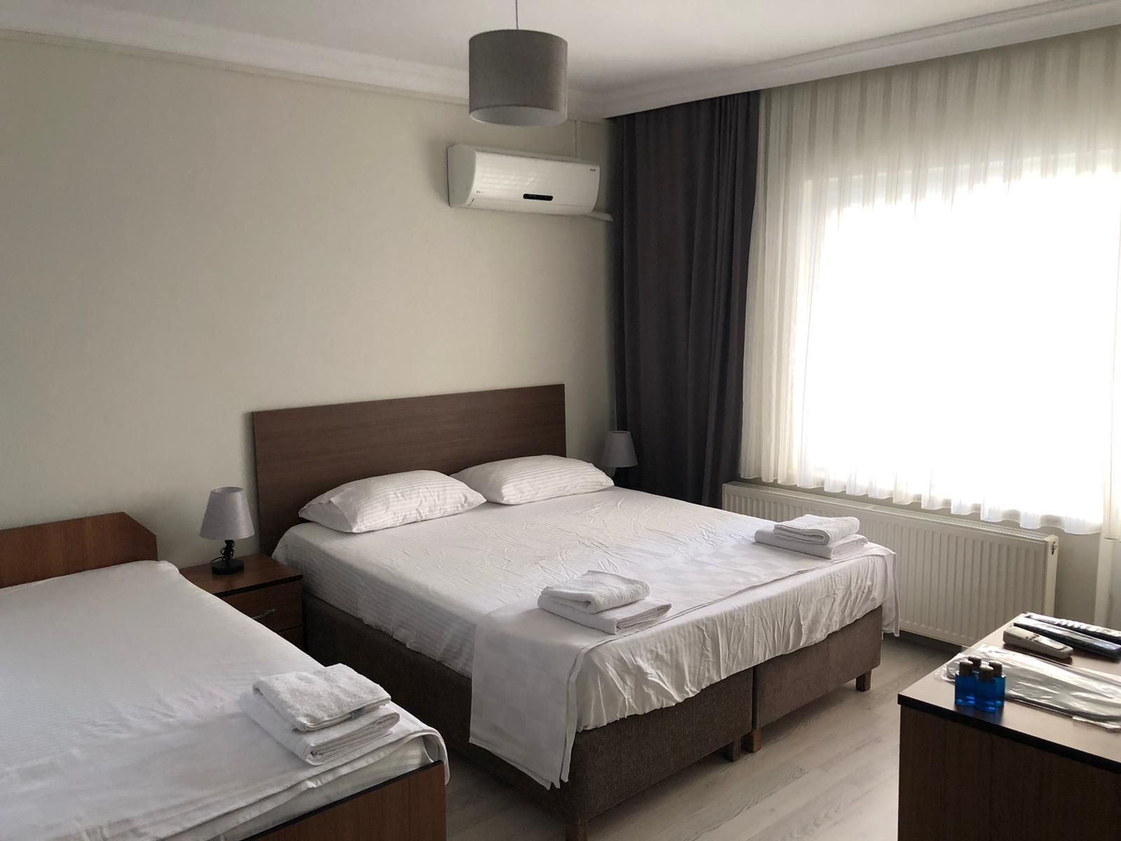Ozdemir Otel Triple Room 2
