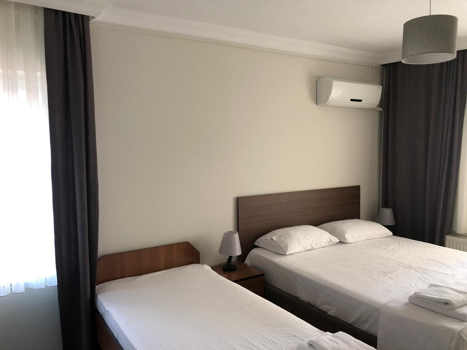 Ozdemir Otel Triple Room 3