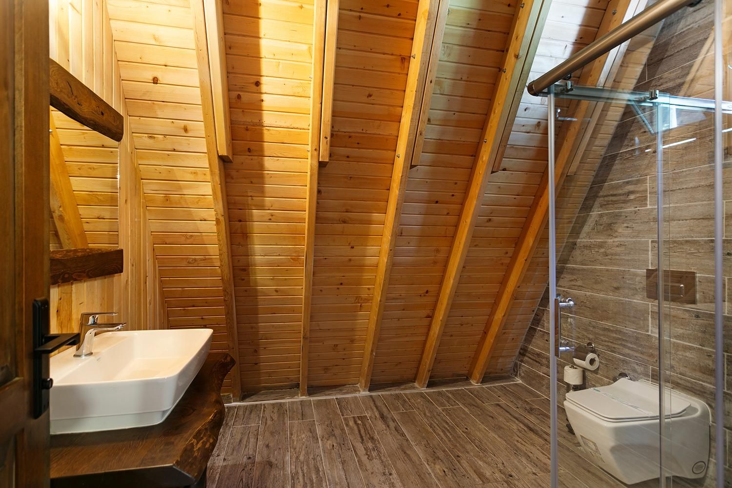 Botanik Göl Evleri Bungalow Suite 2