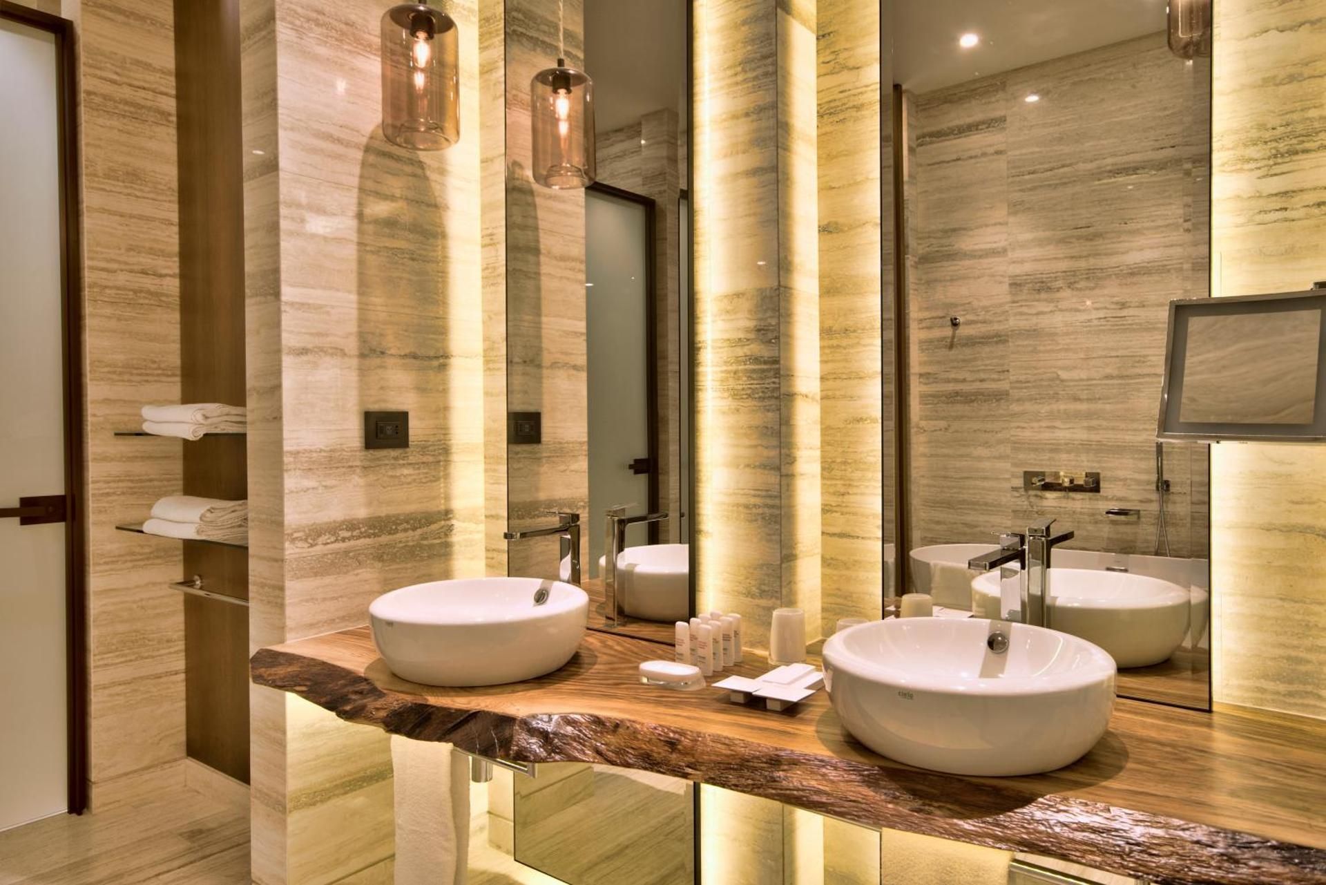 Sands Tower - 2 Bedroom Suite
