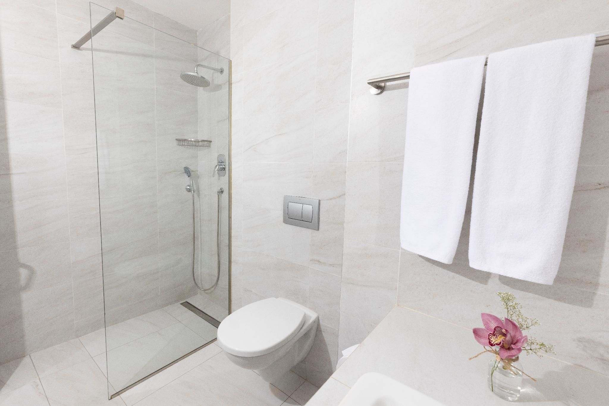 Standard Room, Balcony, Partial Sea View