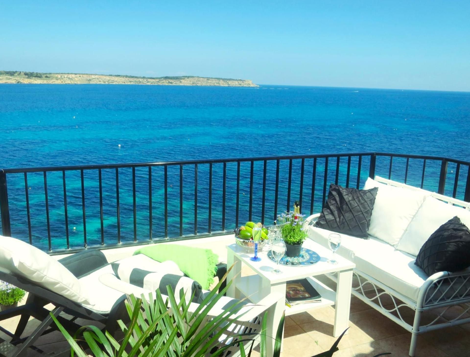 Apartment with Sea View