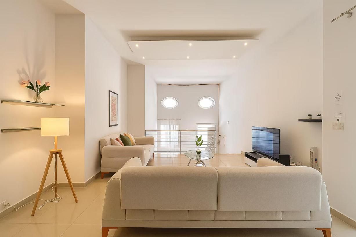 Three-Bedroom Superior Apartment