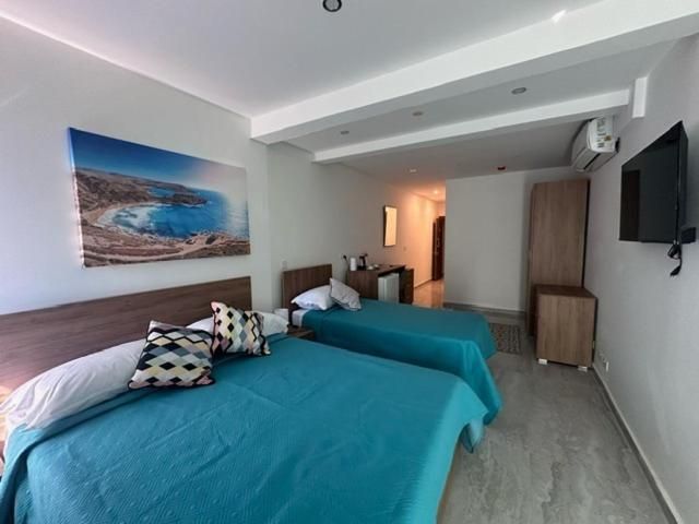 Triple Room with City View