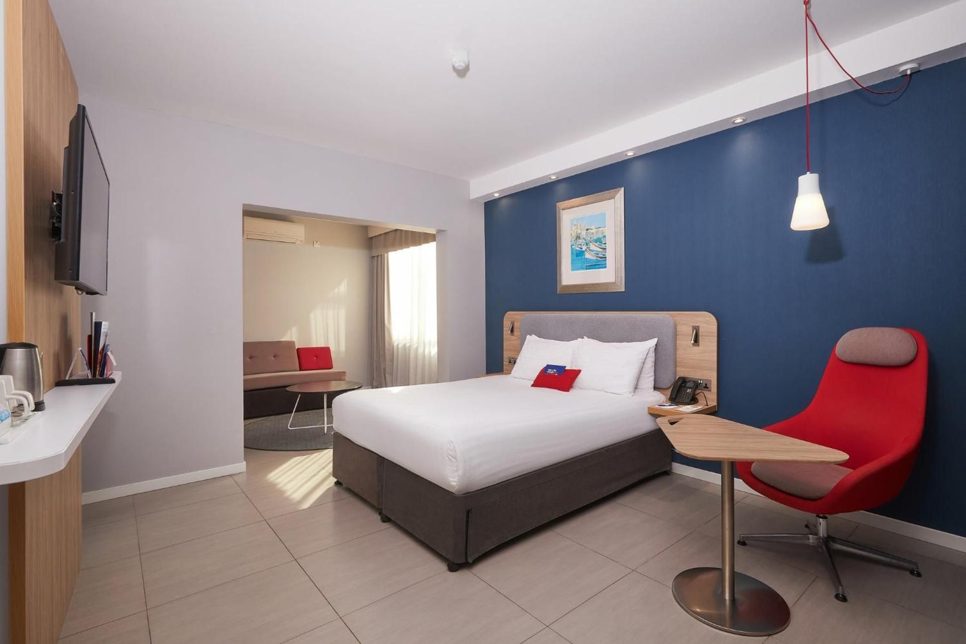 Double Suite with Sofa Bed