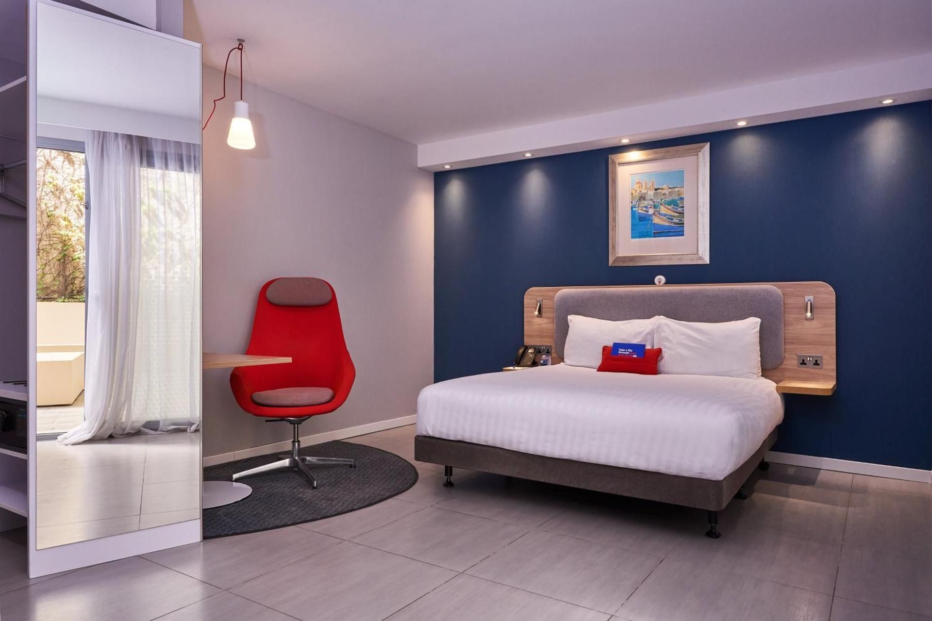 Standard Room with Free Breakfast