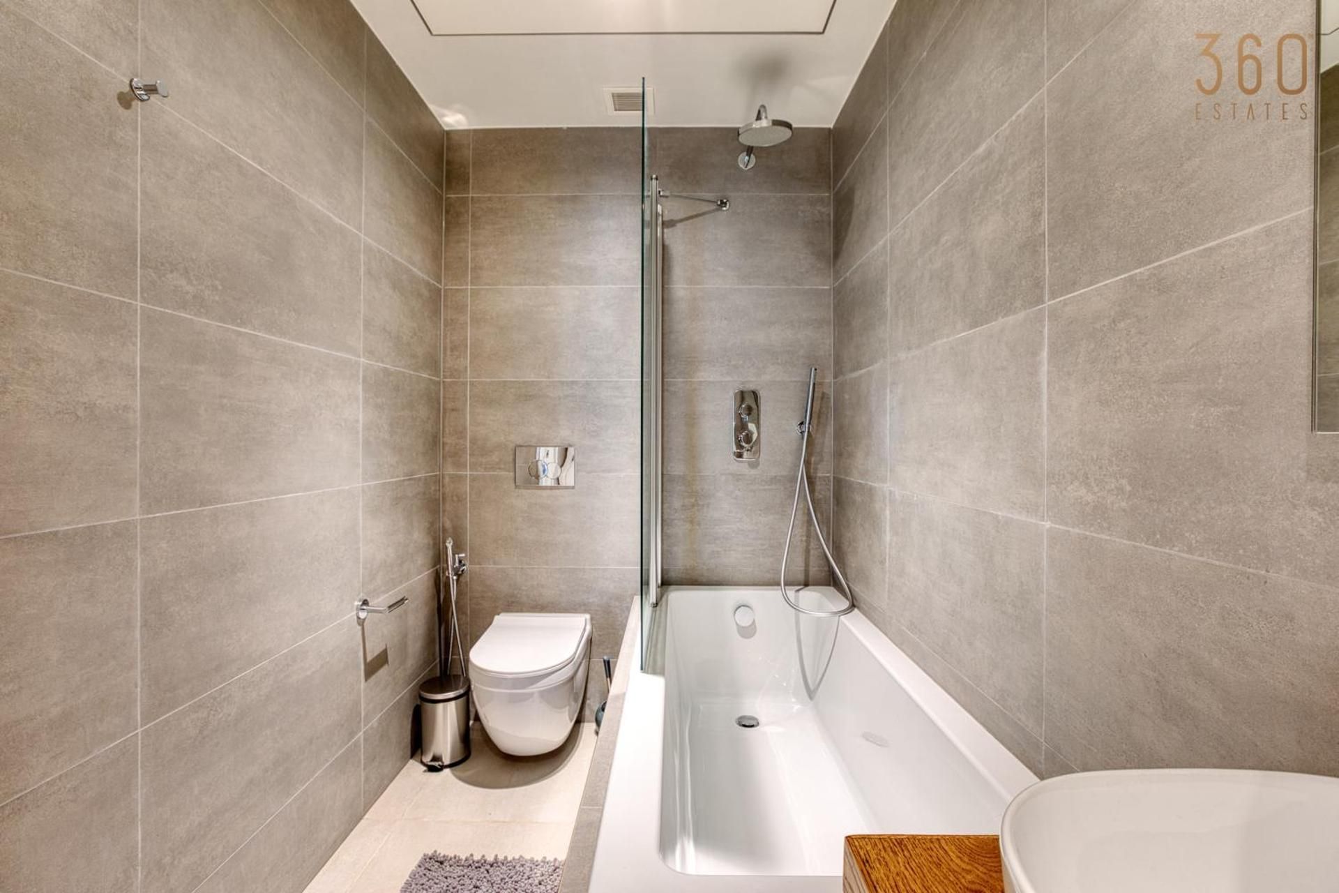 Two-Bedroom Apartment with Terrace