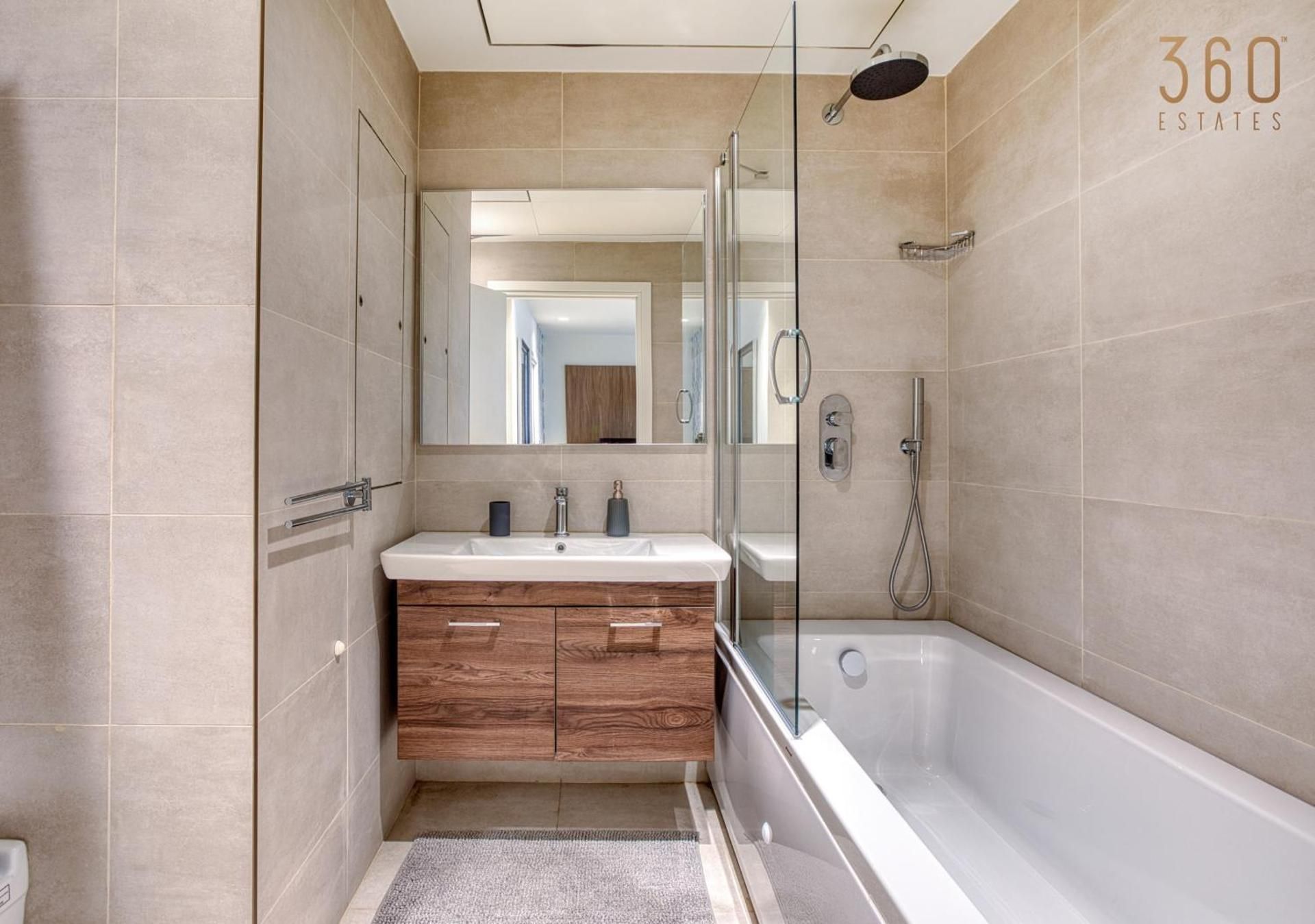 One-Bedroom Apartment with Terrace