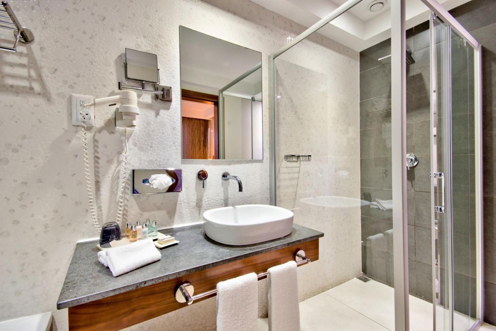 Penthouse Suite