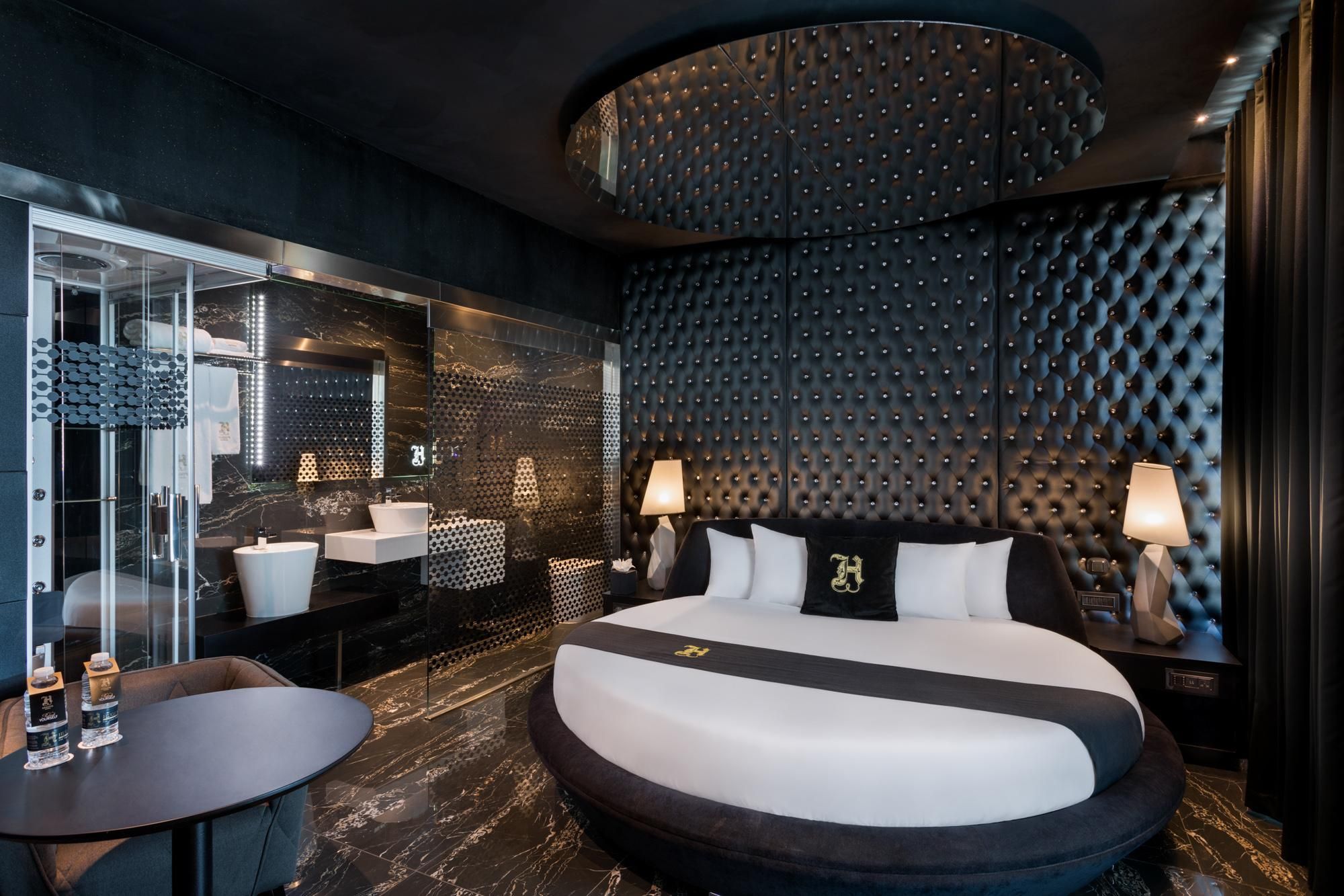 Sauna Suite