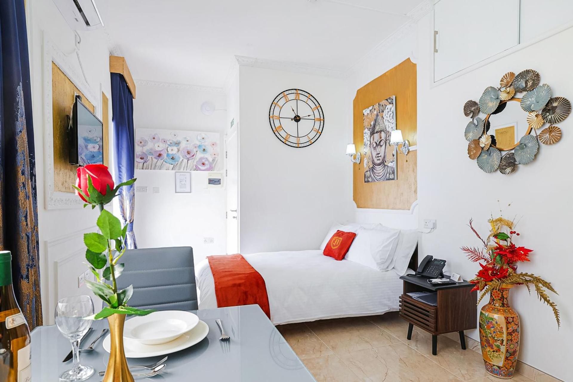 Apartment with Terrace