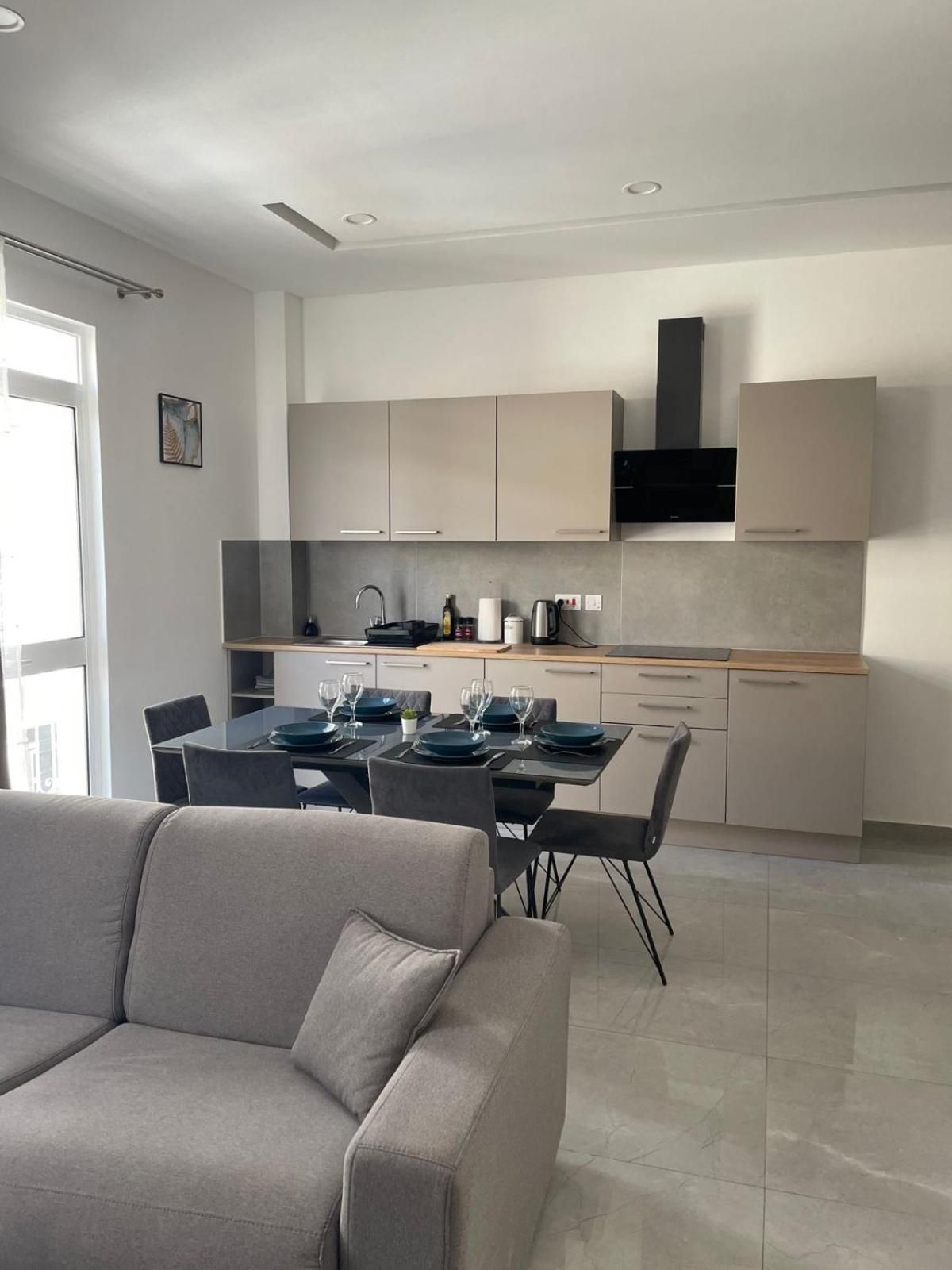 St Helen Apartments