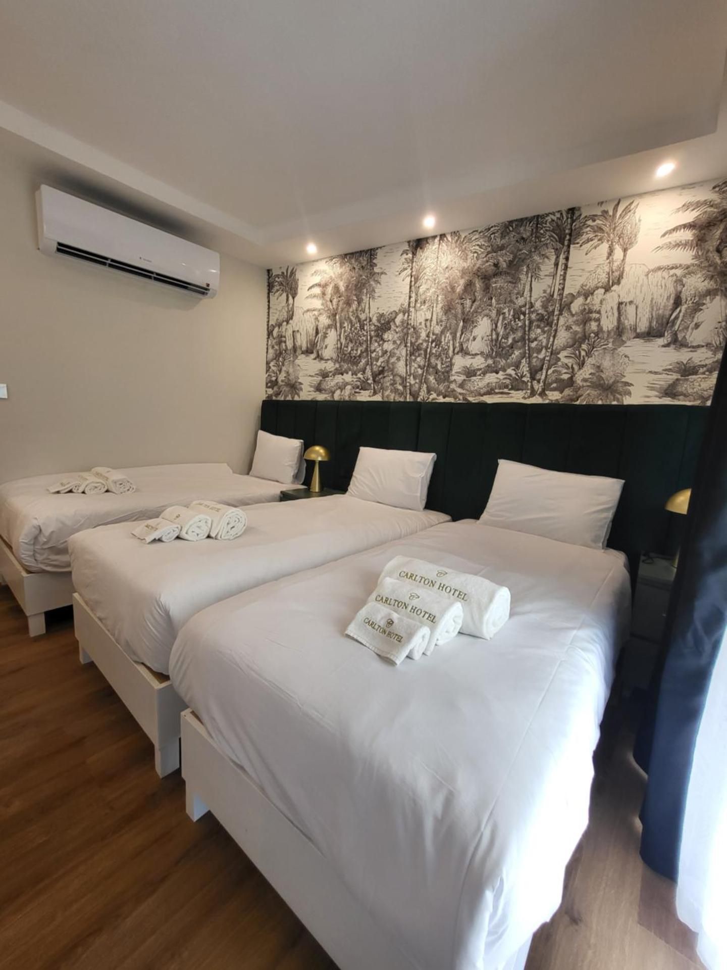 Triple Room with Sea View