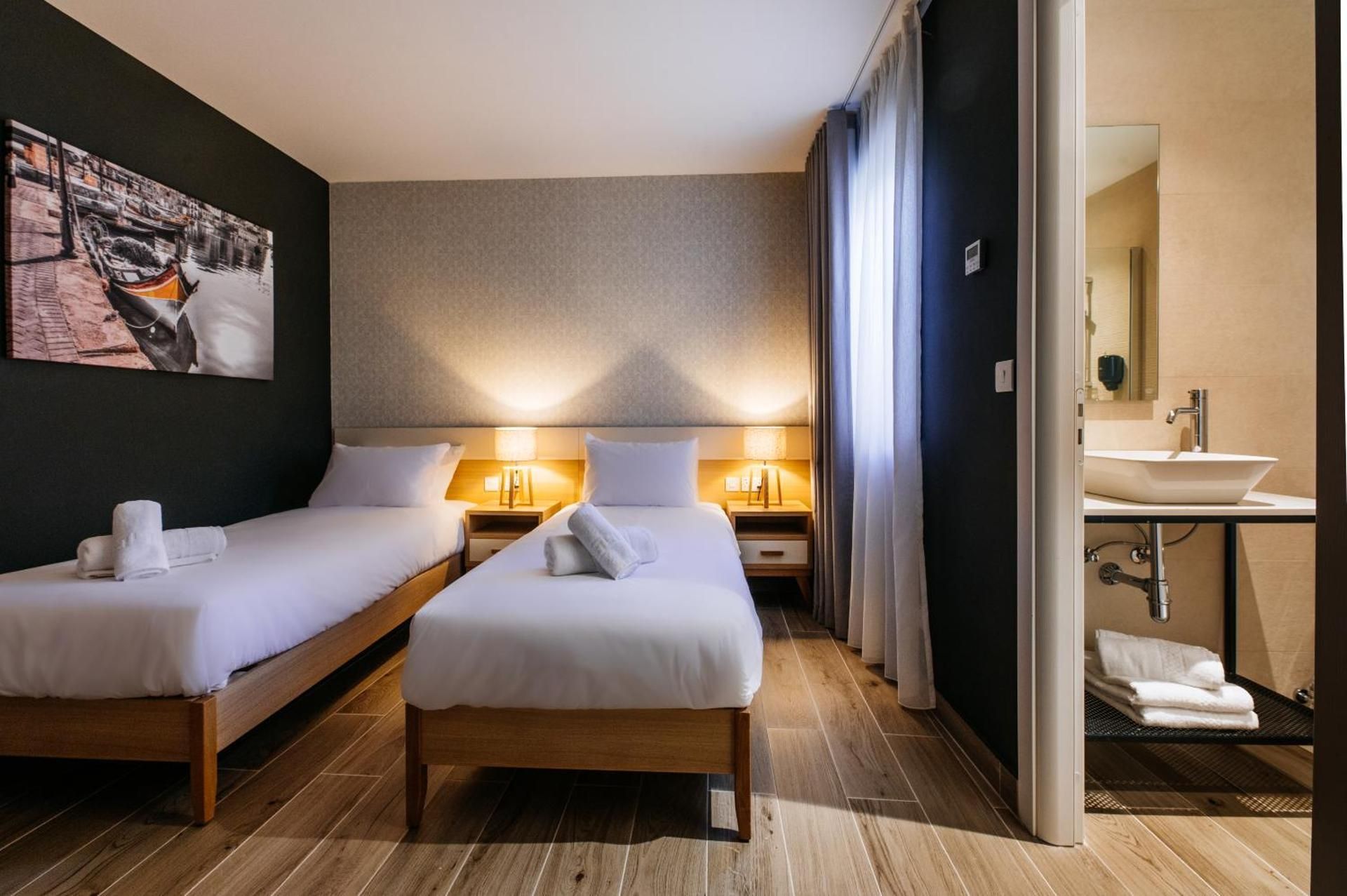 Annex Standard Twin Room