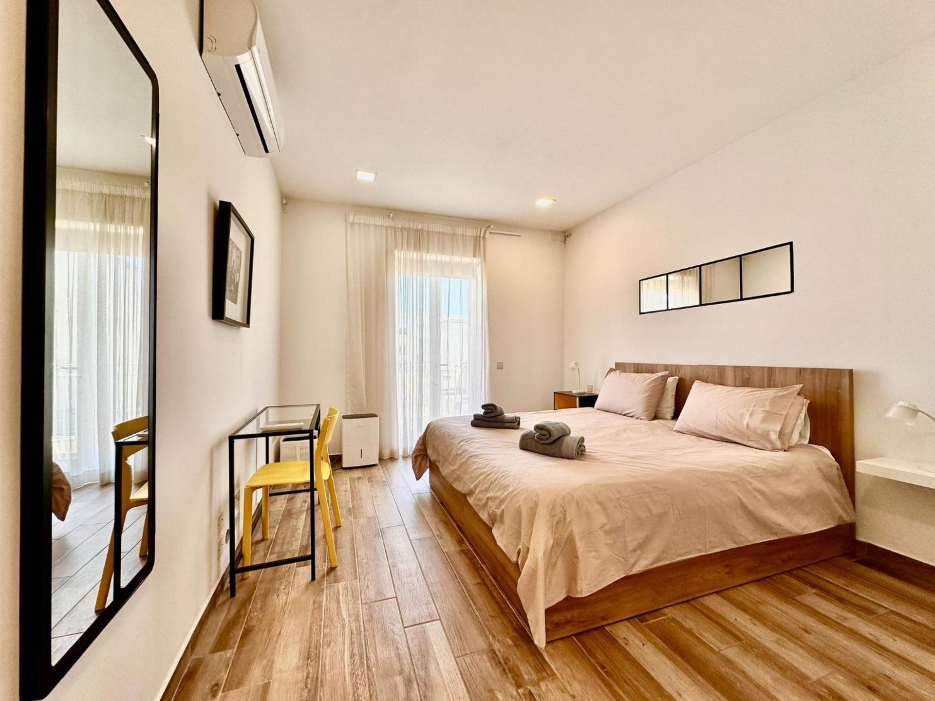One-Bedroom Premier Apartment