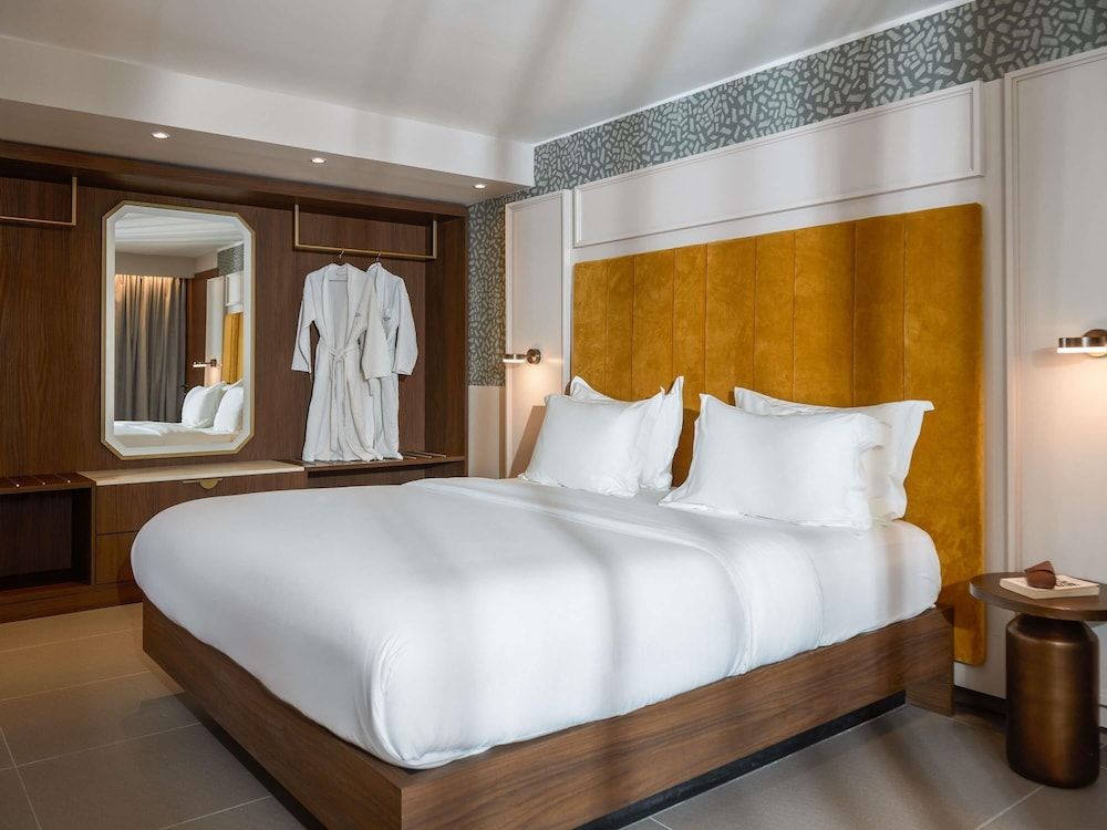 Novotel Malta Sliema Suite, Two Balconies 3