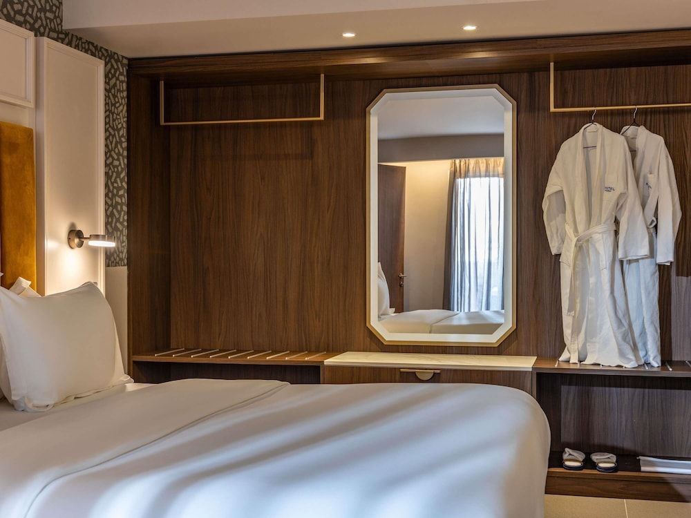 Novotel Malta Sliema Suite, Two Balconies 4