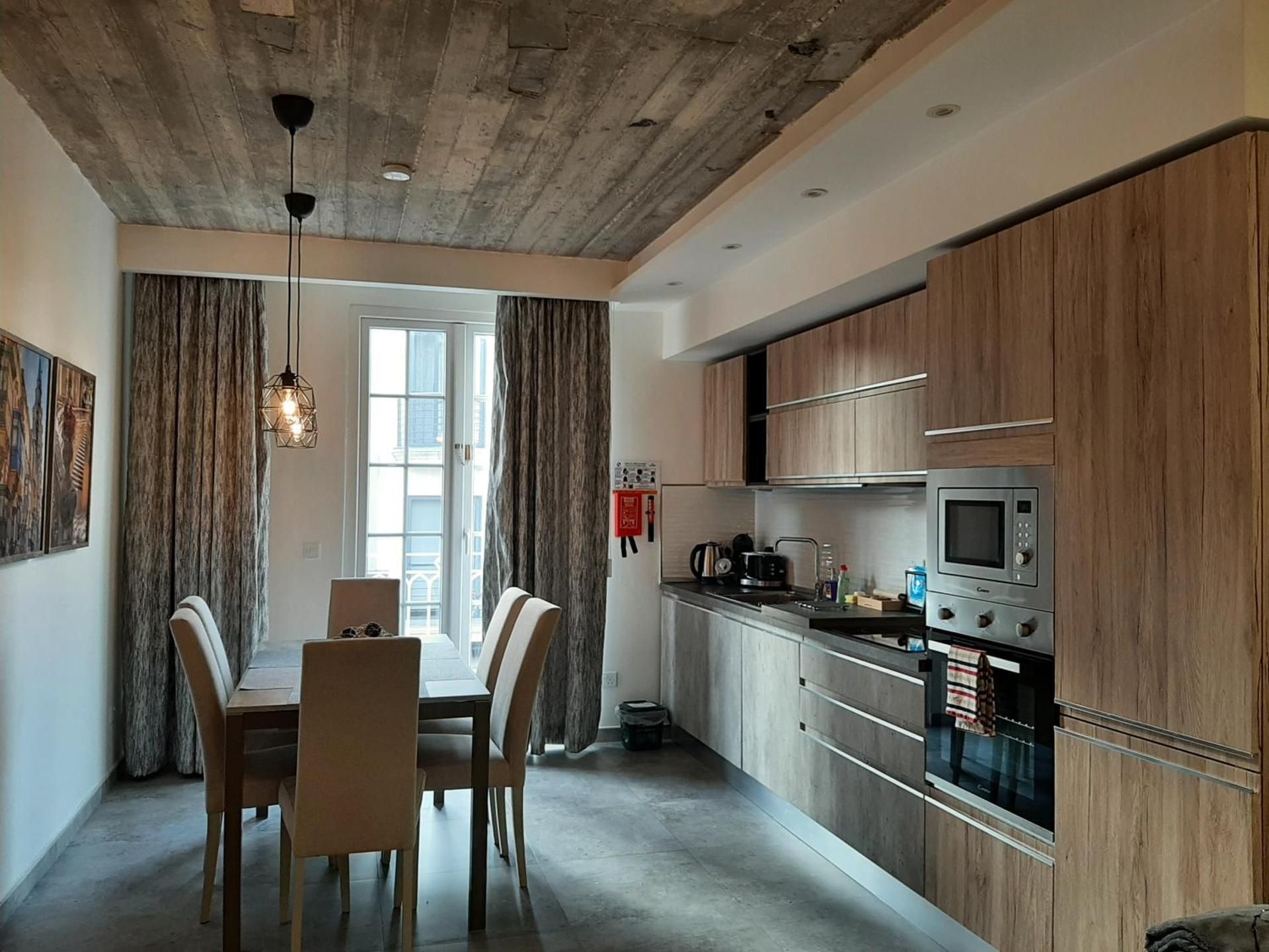 Industrial Loft Apartment 