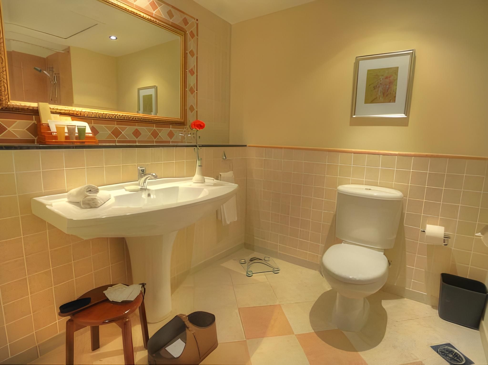 Deluxe Partial Sea View Room