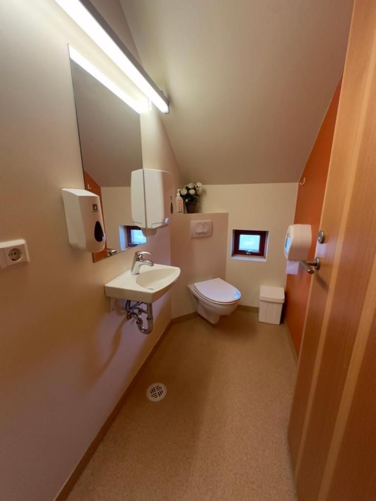 Twin Room with Shared Bathroom