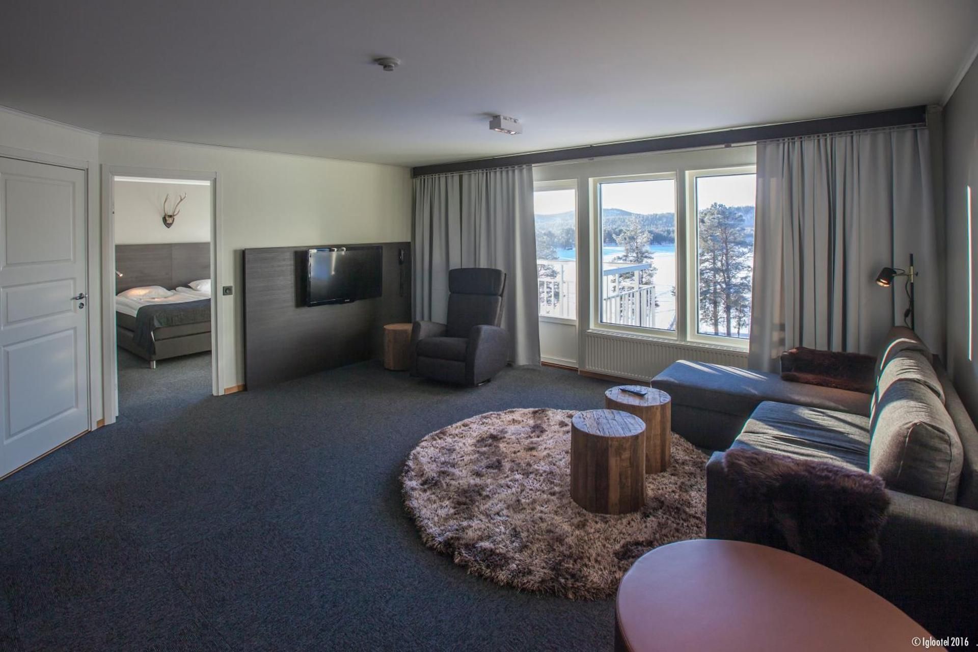 Large Suite with Balcony