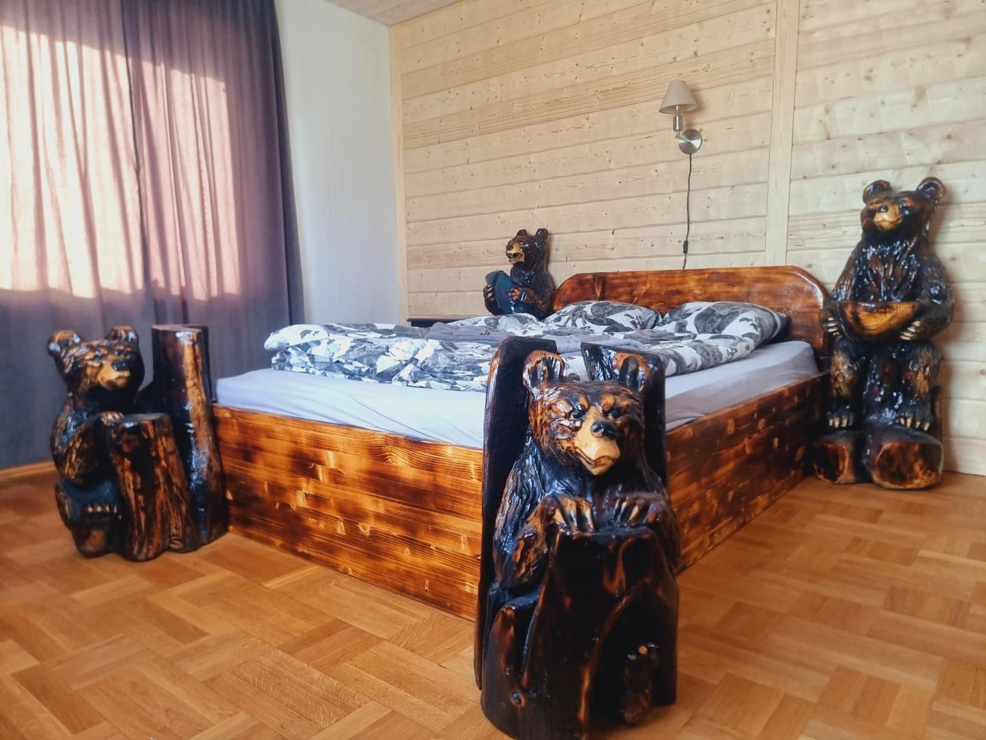 Double Room with Shared Bathroom