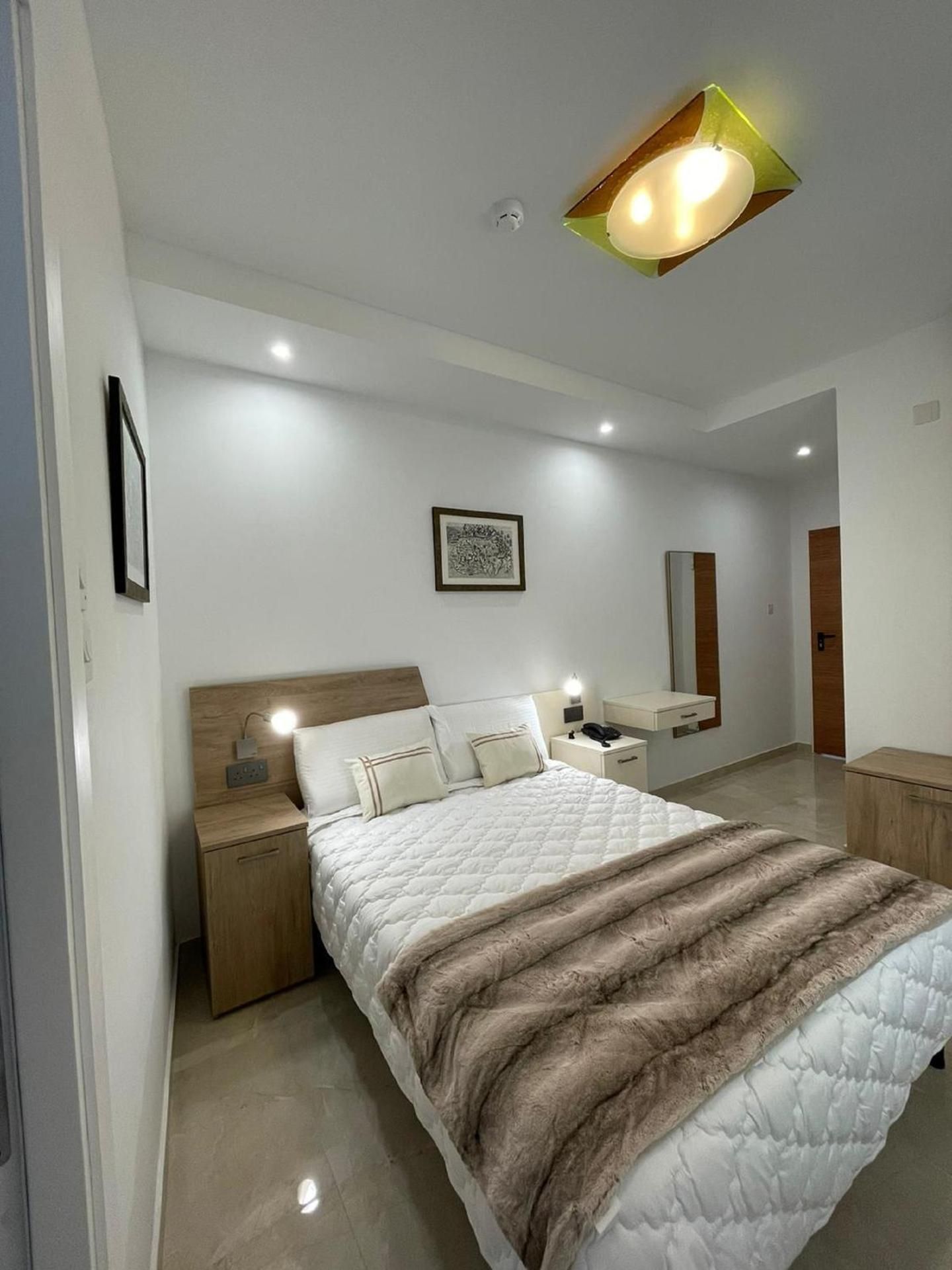 Double Room with Balcony and Side Sea View