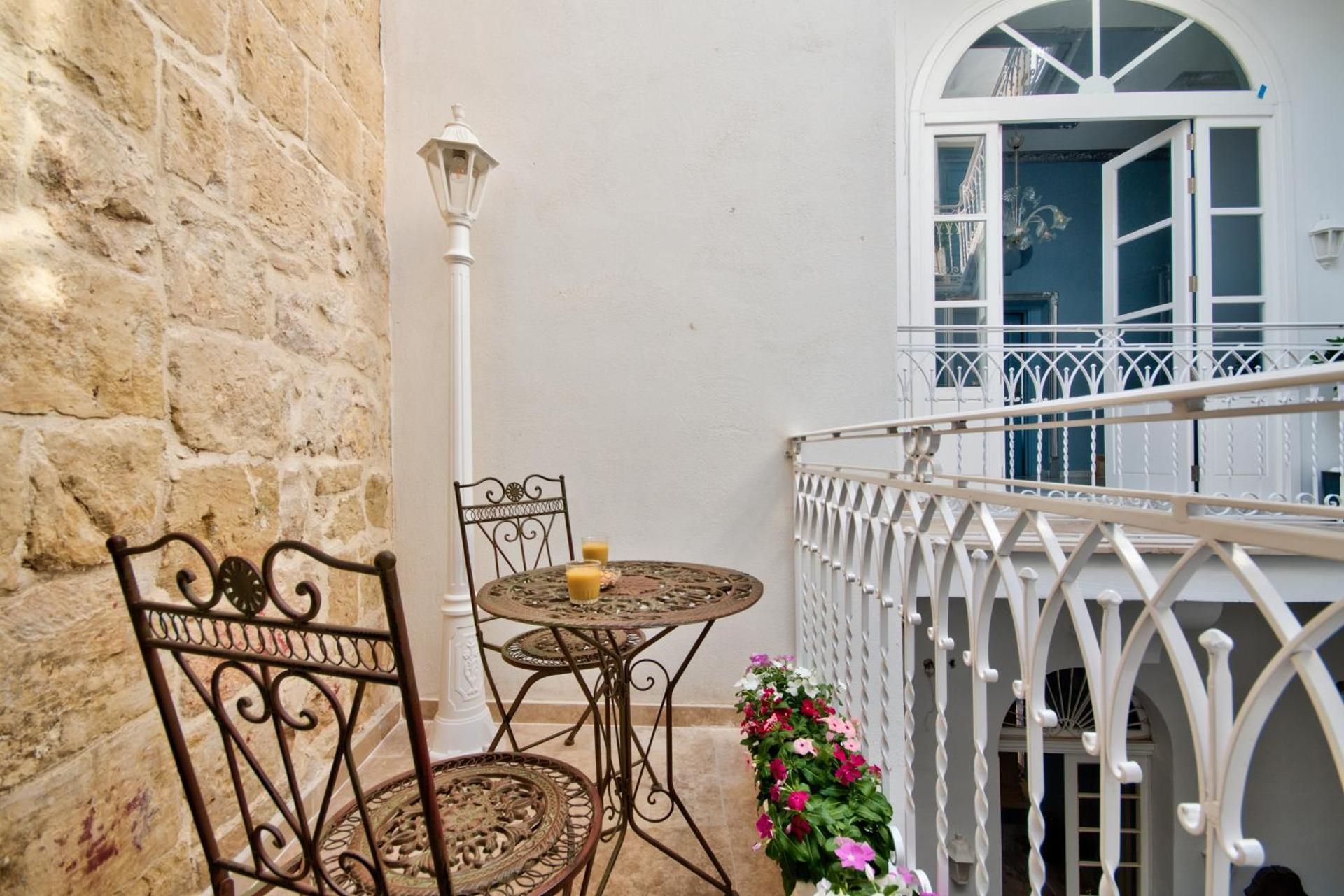 Balcony Junior Suite