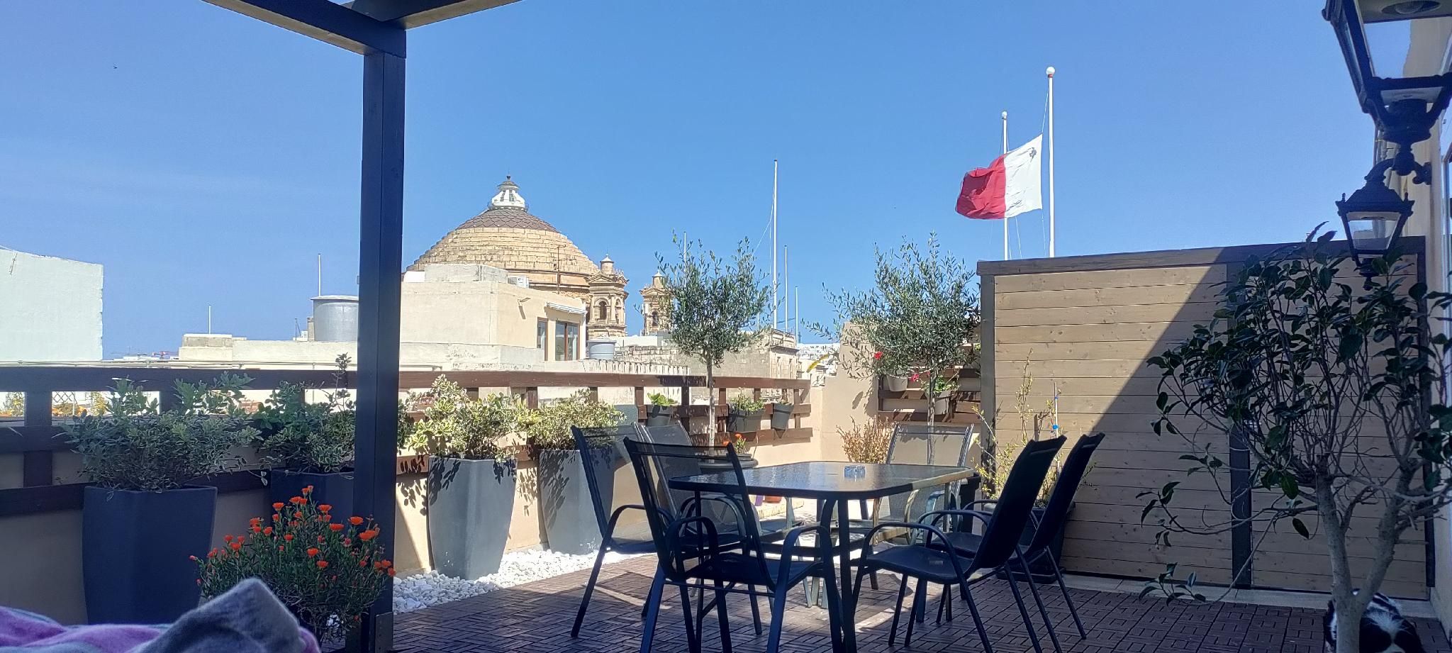 Julina Boutique Living Terrace View Double Room 2