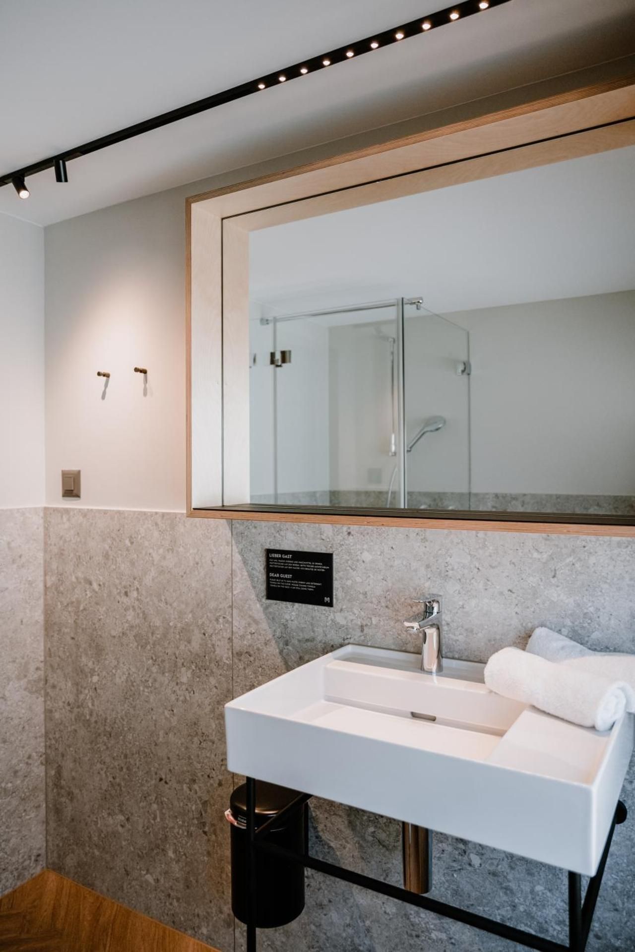 Double or Twin Room Comfort