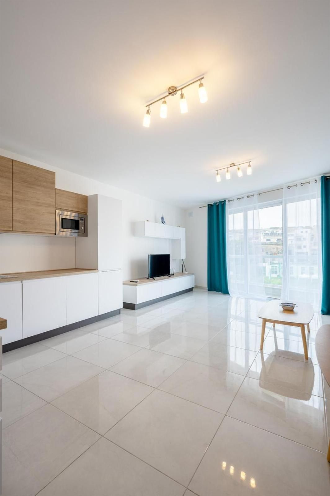 Msida Central Suites - EMMNIC Court One-Bedroom Apartment 2