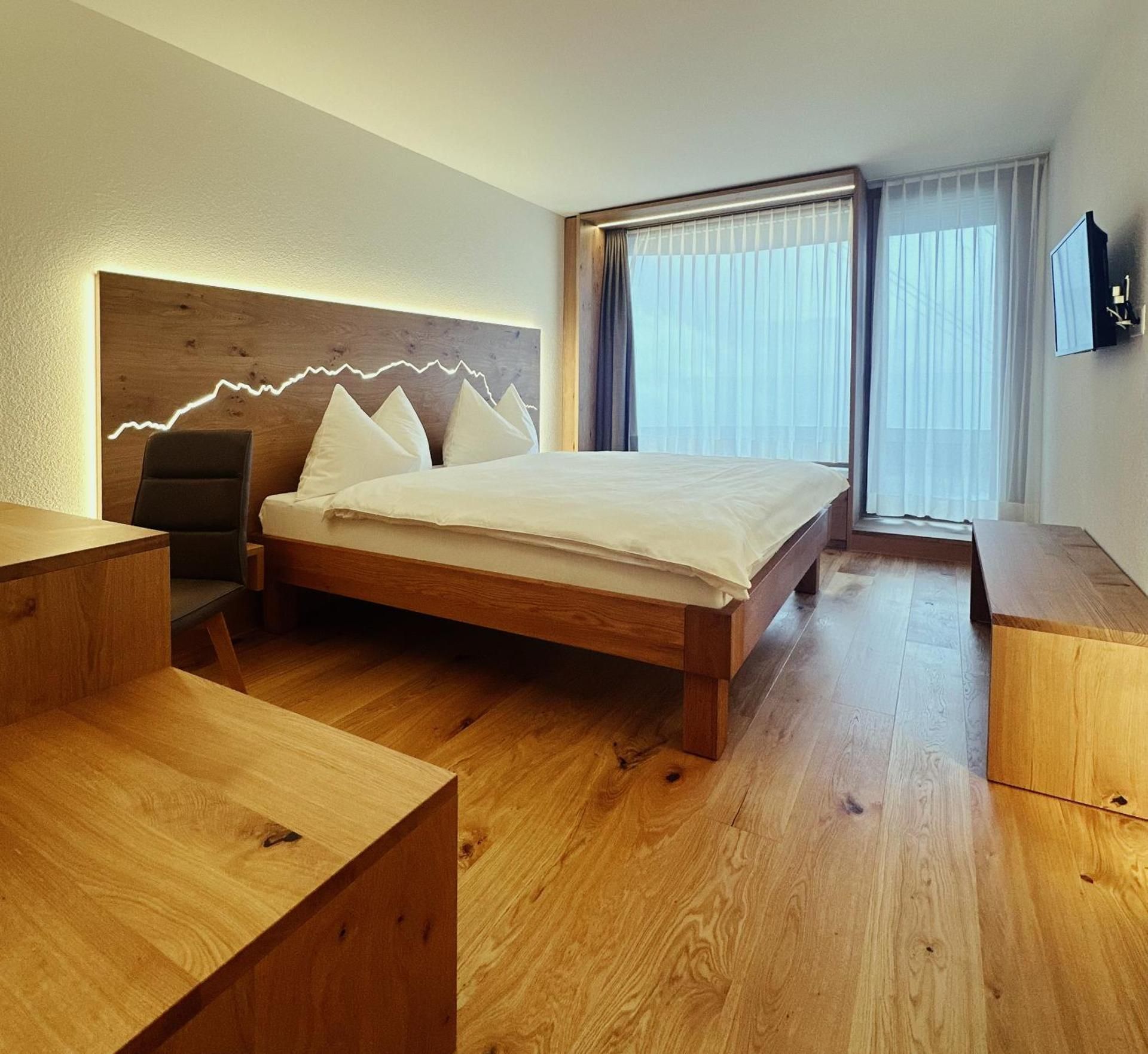 Deluxe Double Room with Balcony