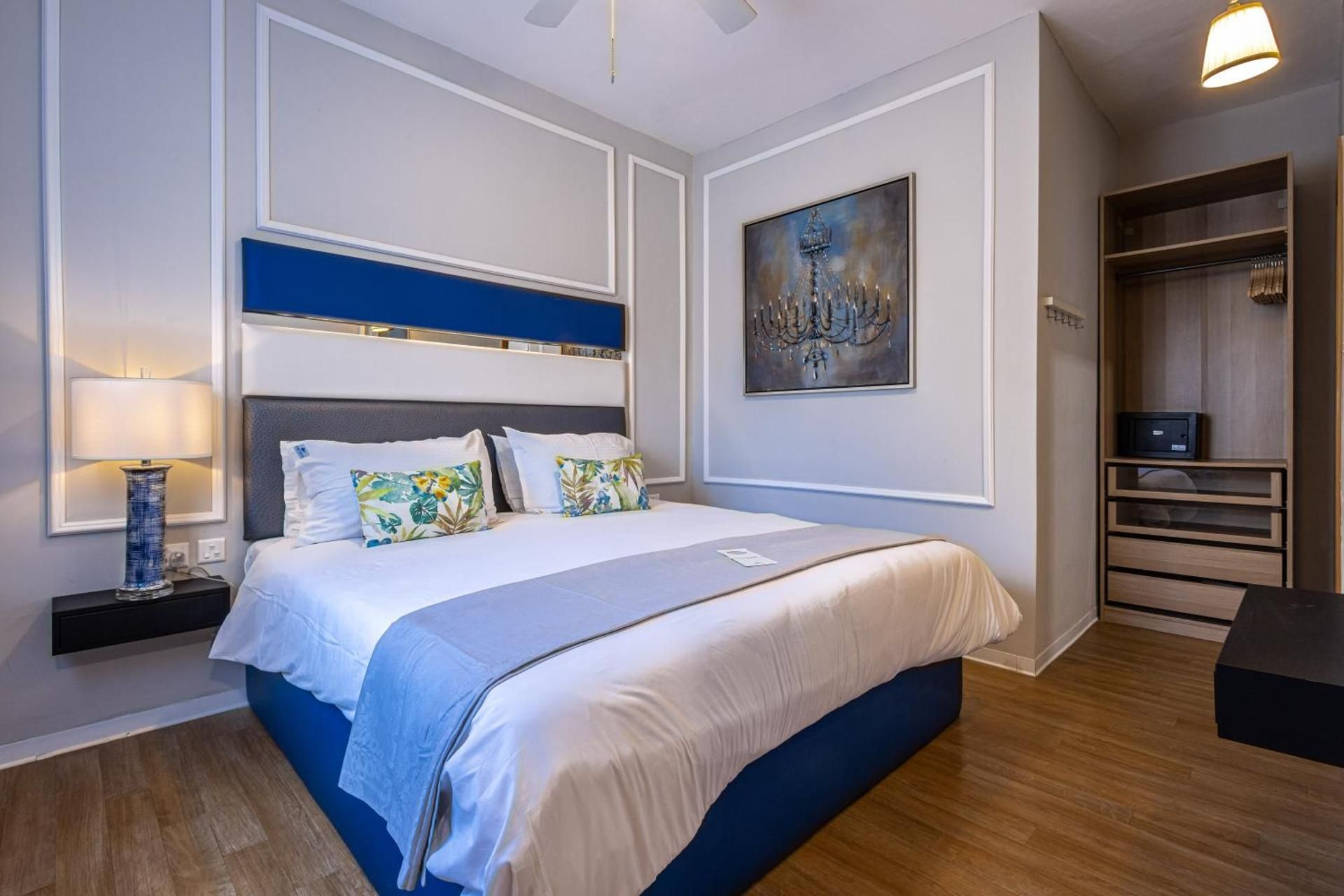 Deluxe Studio (2 adults)