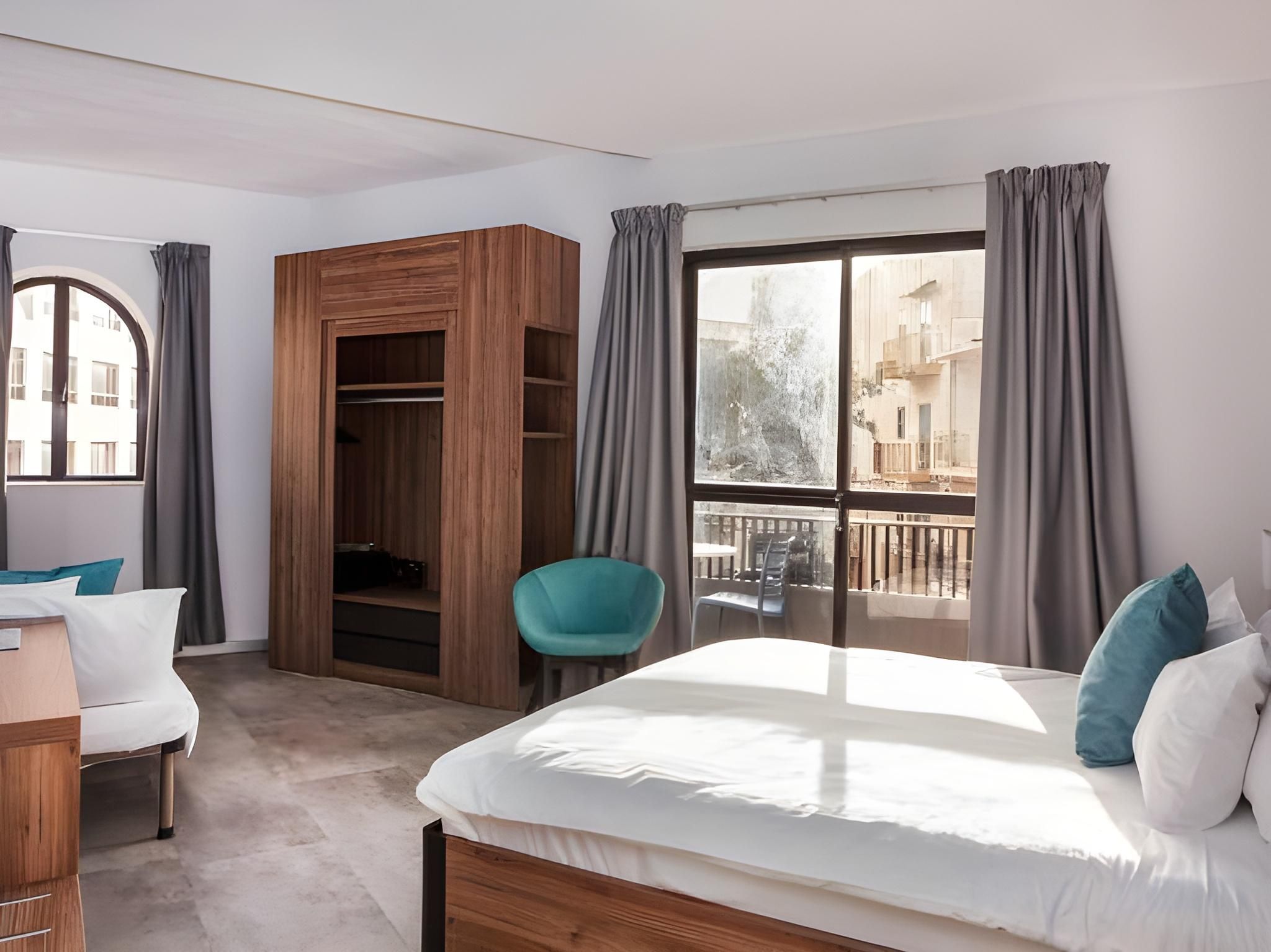 Superior Double Room With Pool View And Terrace<1> - Non-Smoking