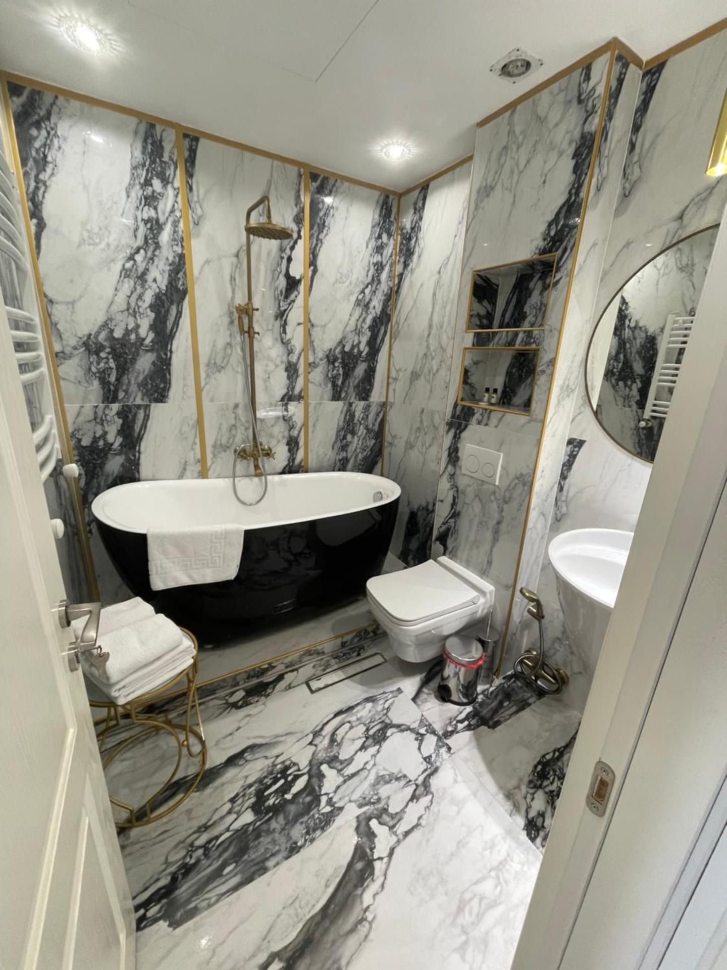 Deluxe Double Room with Bath