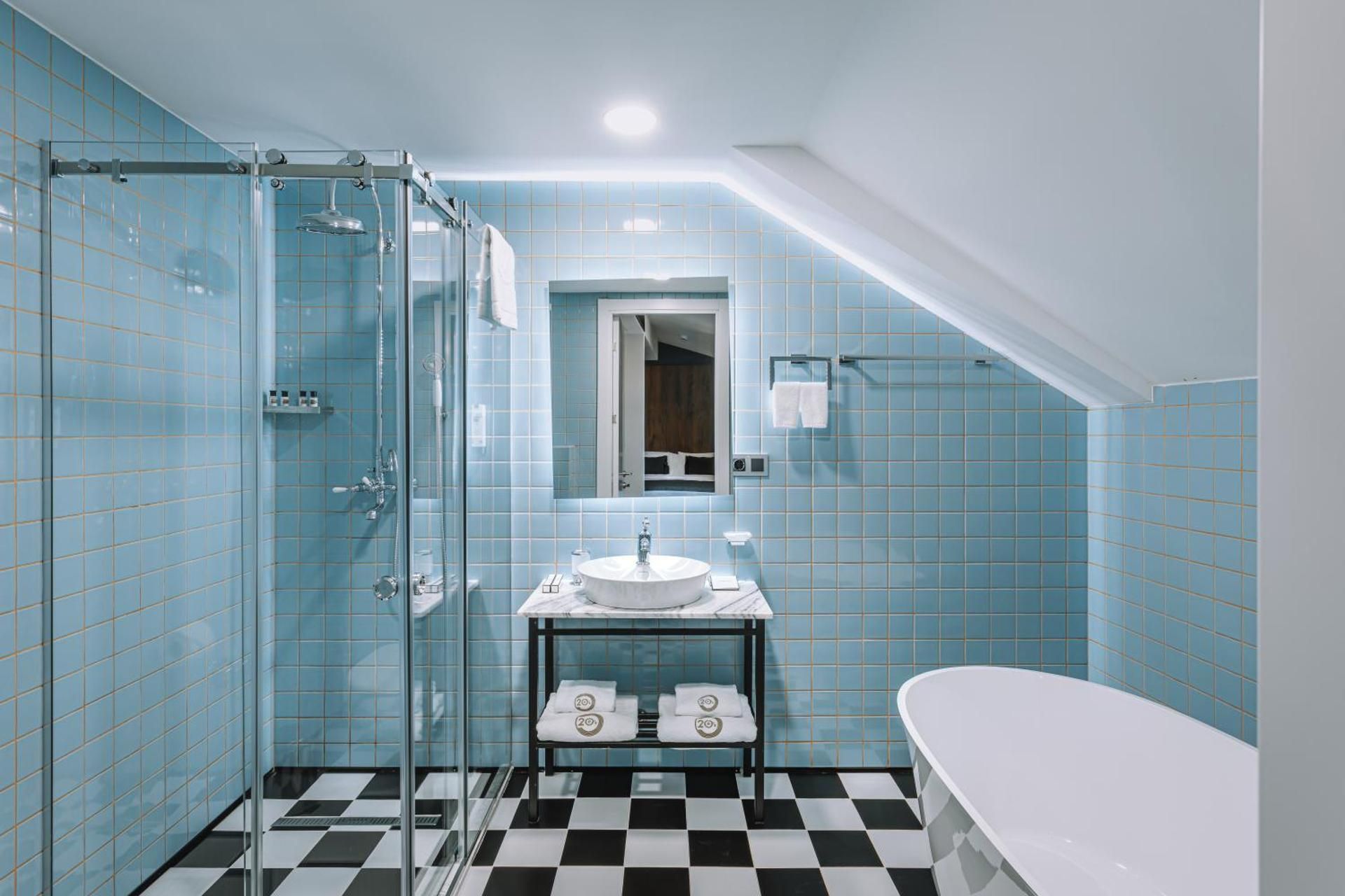 Double or Twin Room with Bathroom
