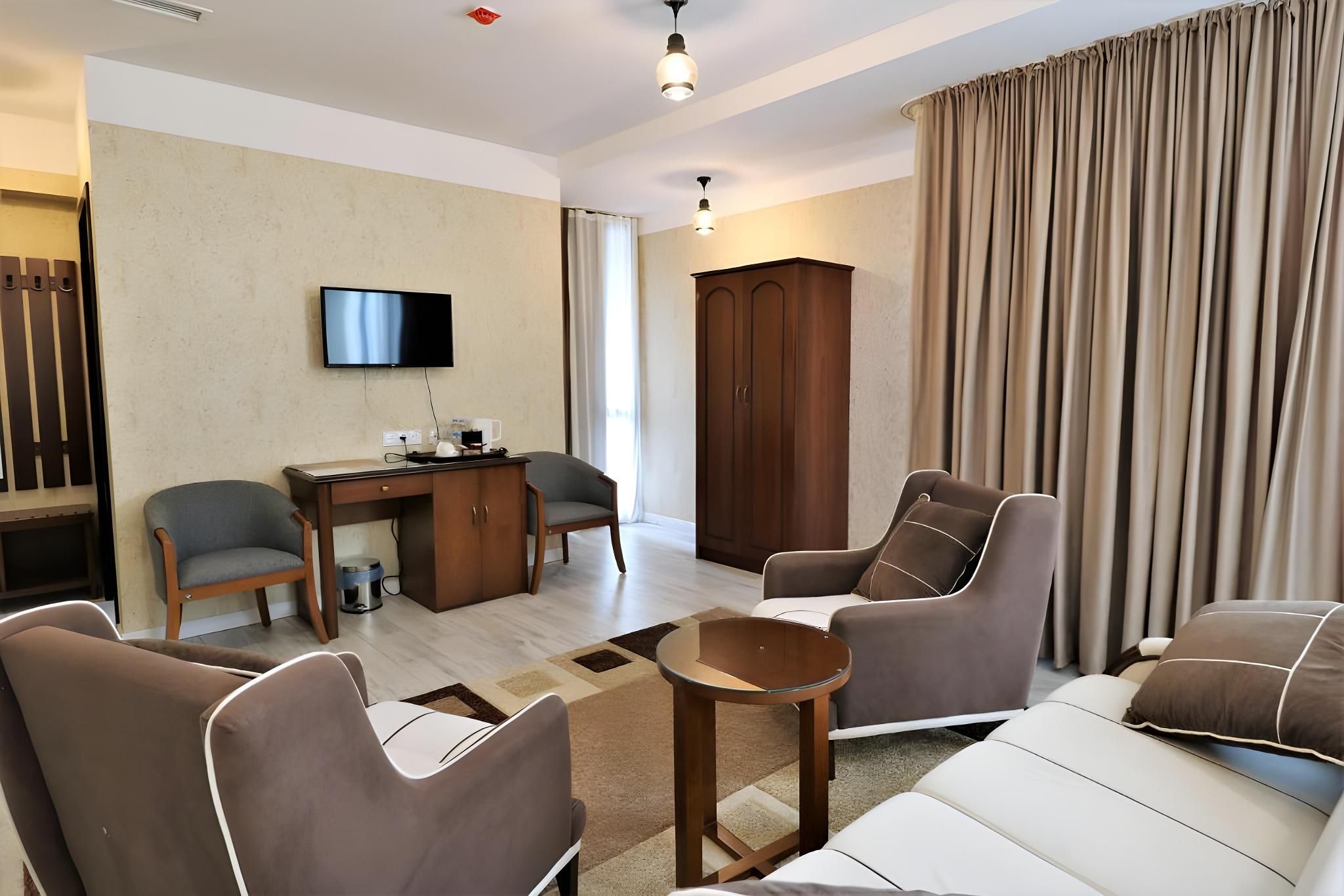 Room with 1 double bed