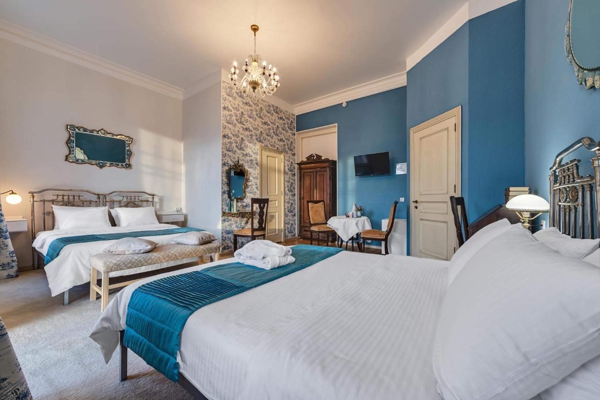 Luxury Quadruple Room