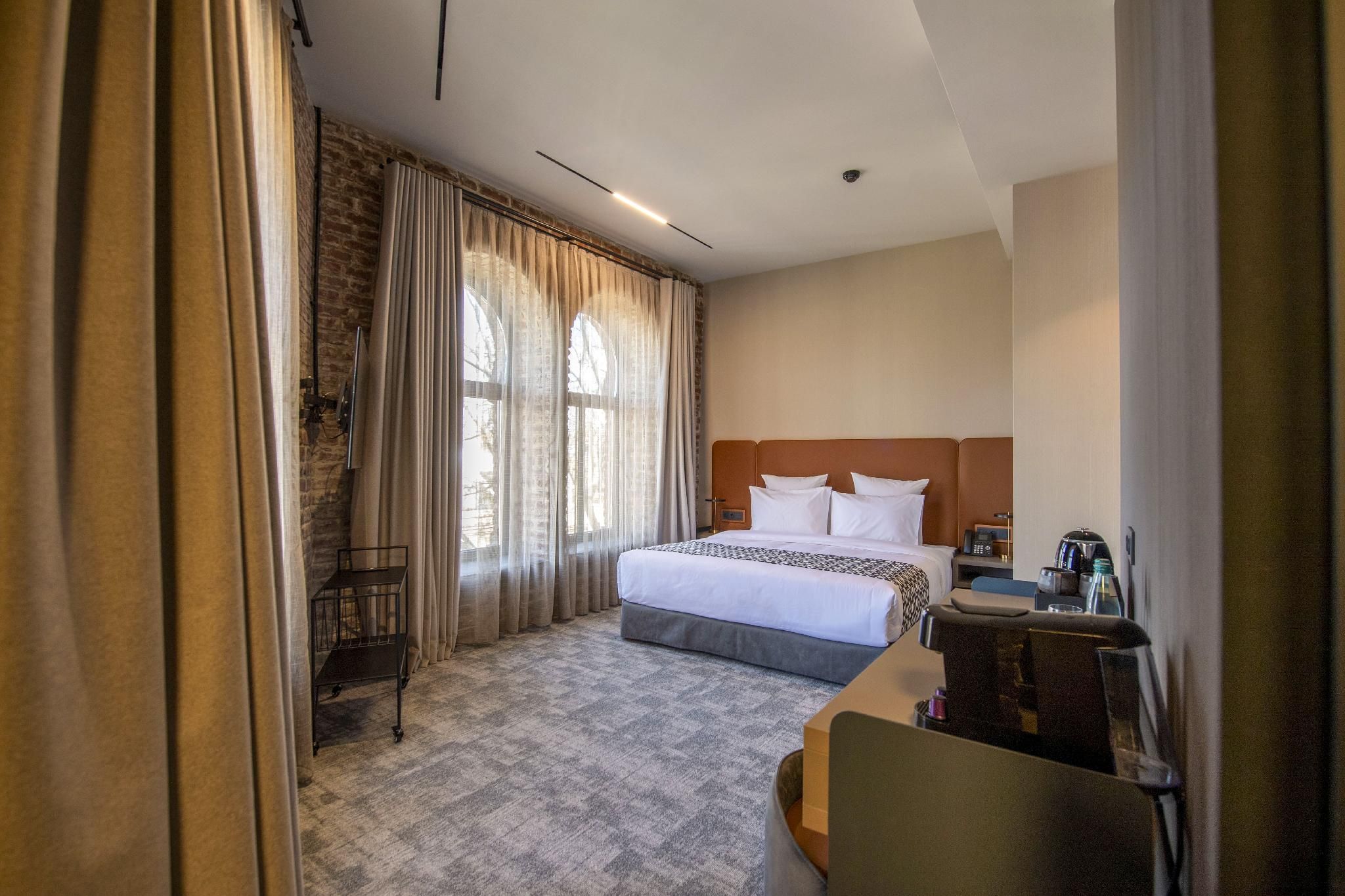 Qarvasla Standard Double or Twin Room
