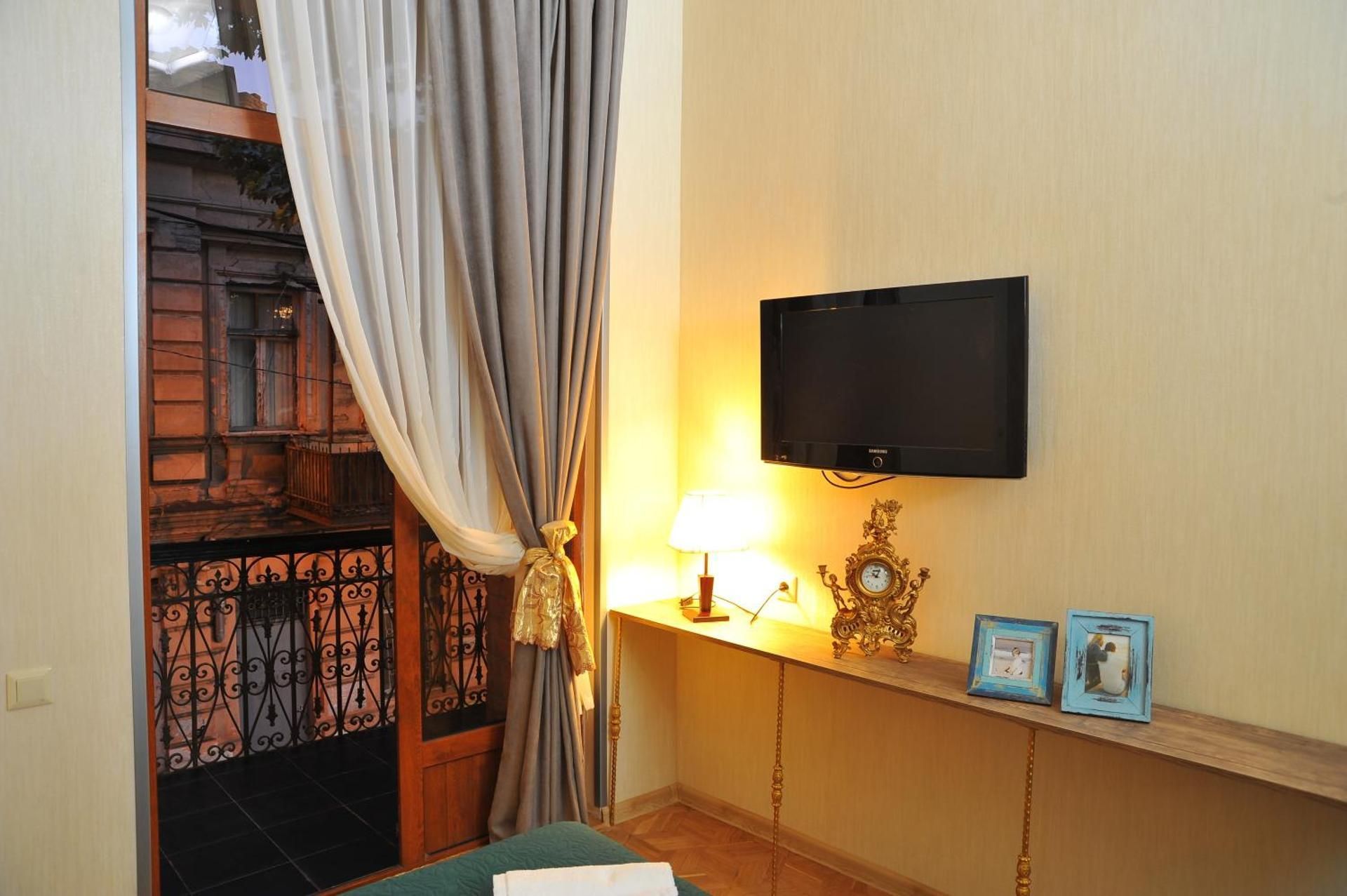 Twin Room with Balcony