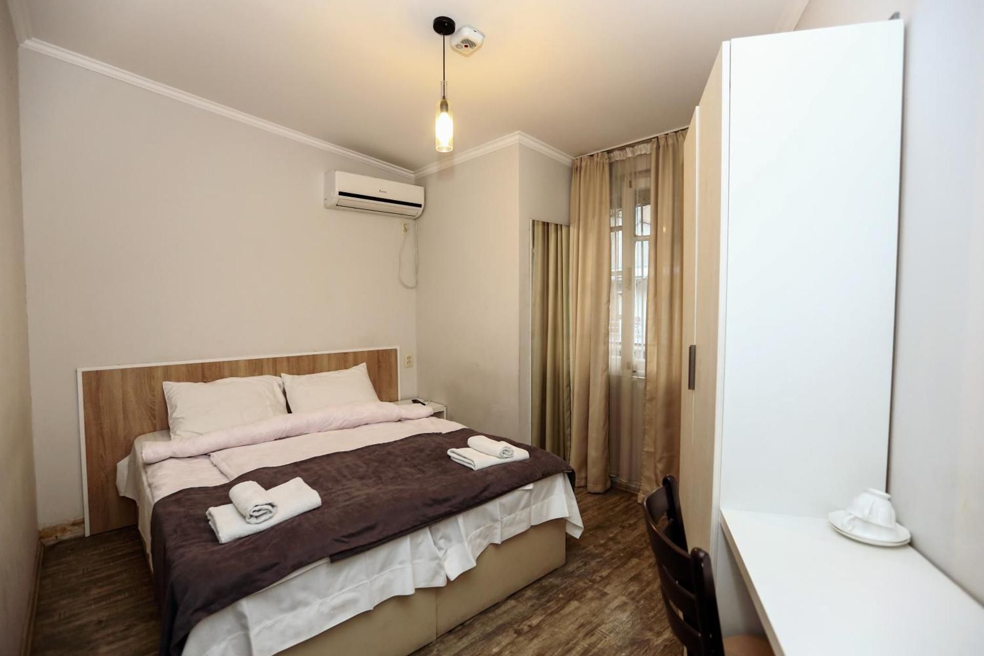 Hotel Rustaveli 36