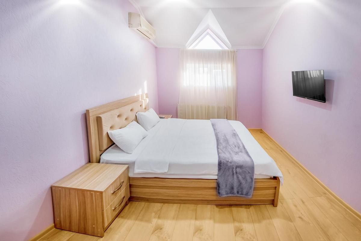 Deluxe Family Suite