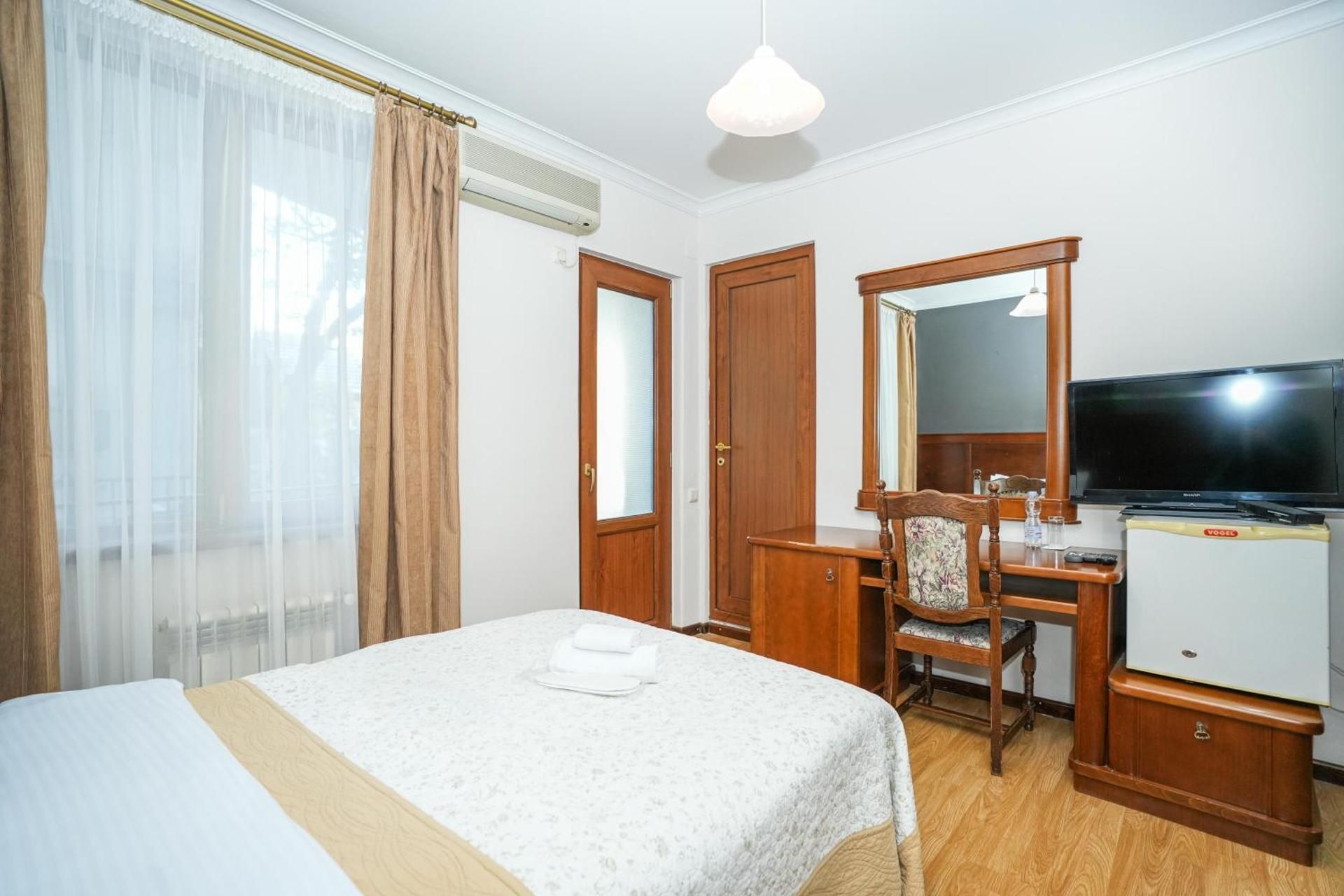 Standard Single Room with Balcony
