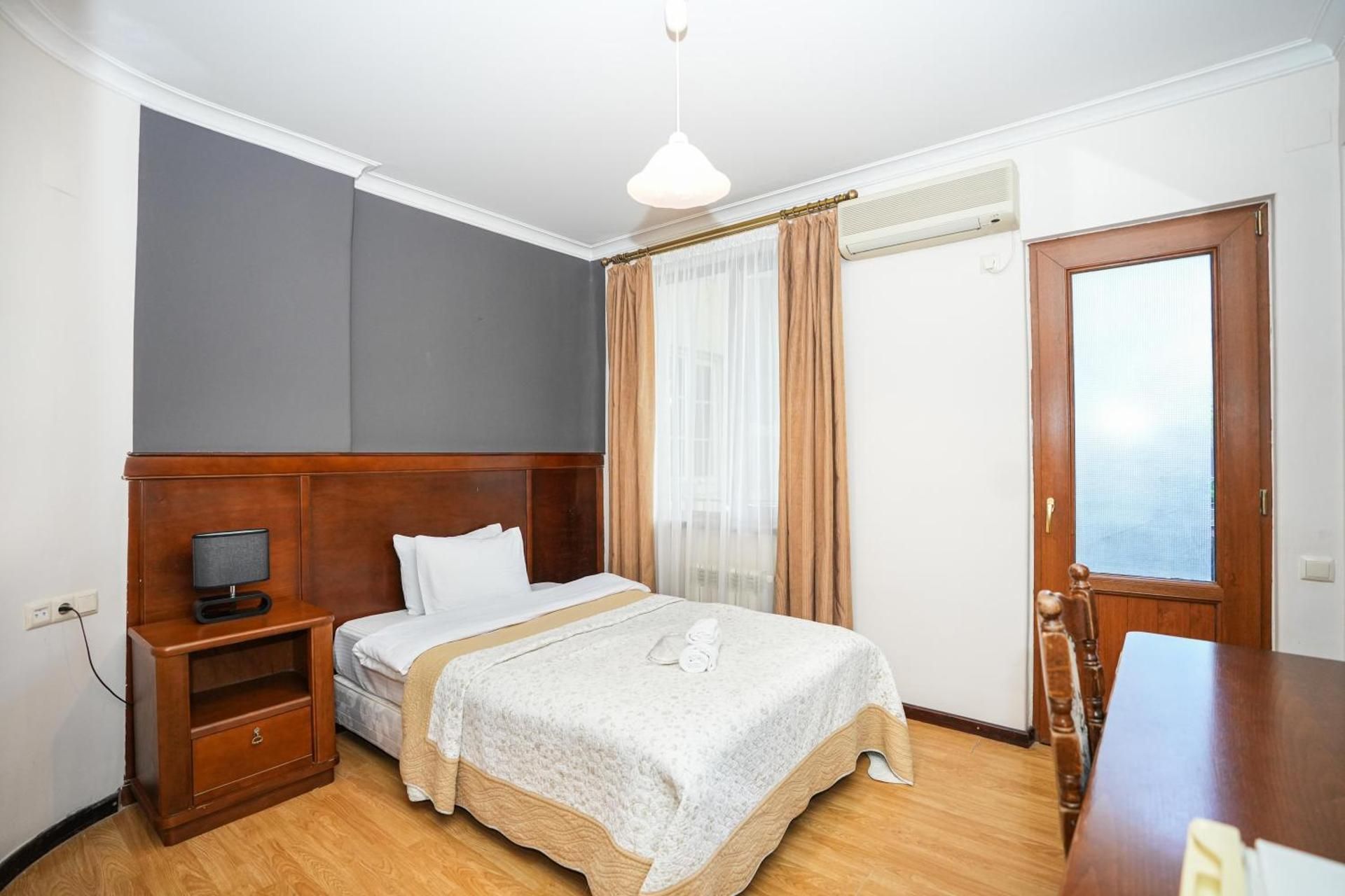Standard Single Room with Balcony