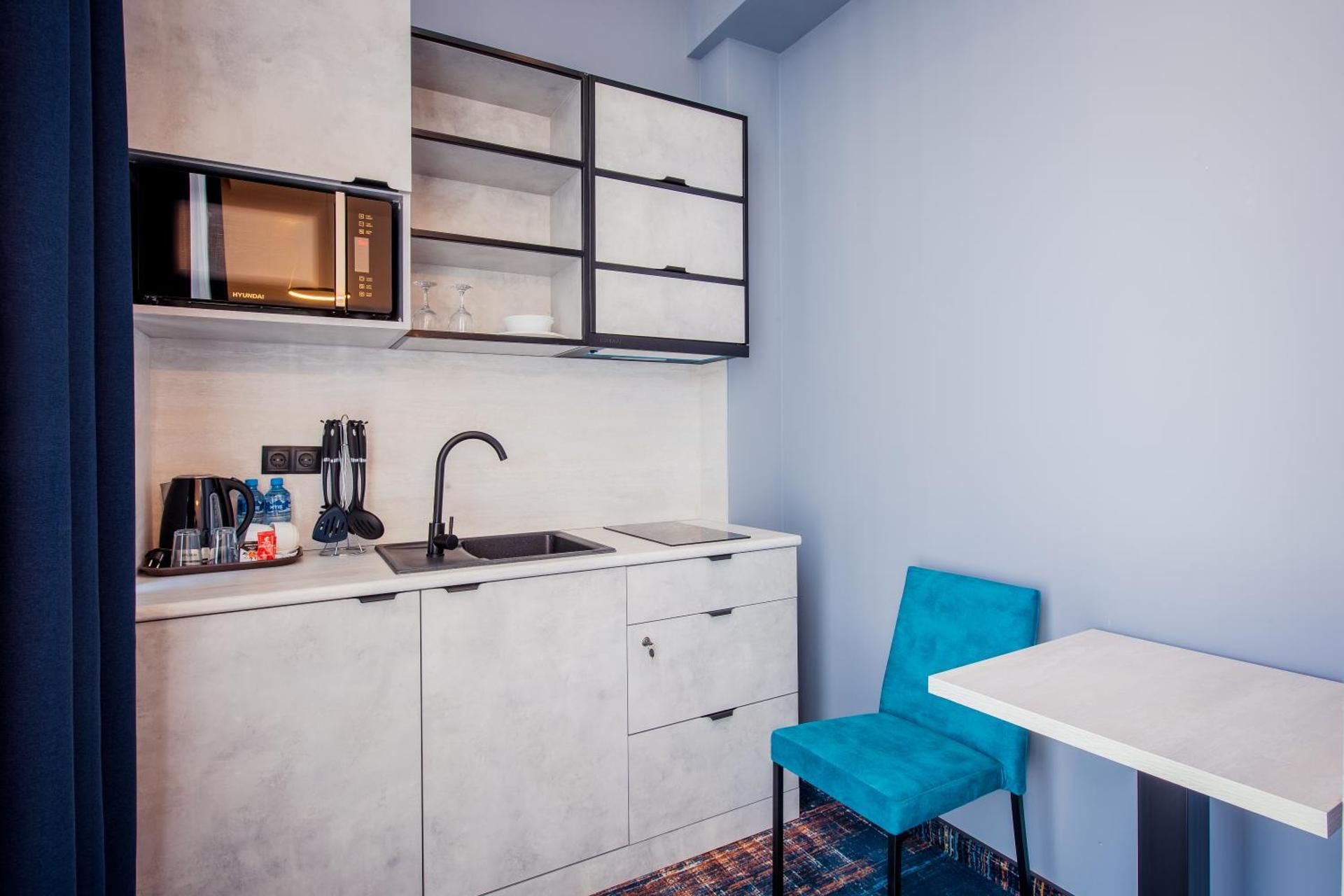 Gino Seaside Tbilisi, Trademark Collection by Wyndham Standard Twin Room, Forest View 3