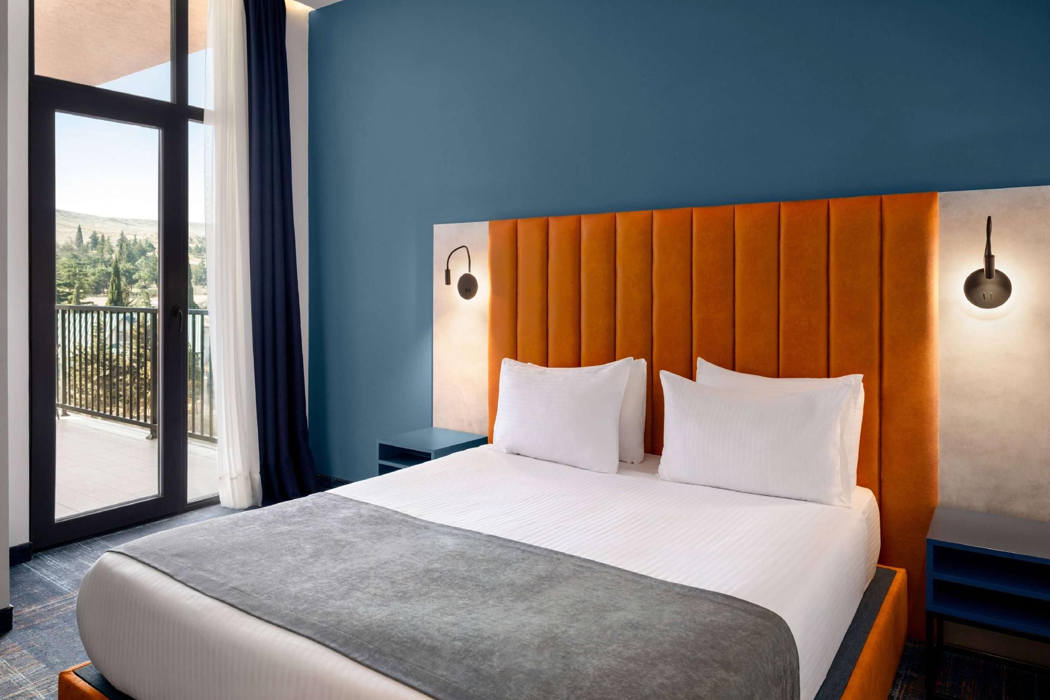 Queen Suite, Forest View