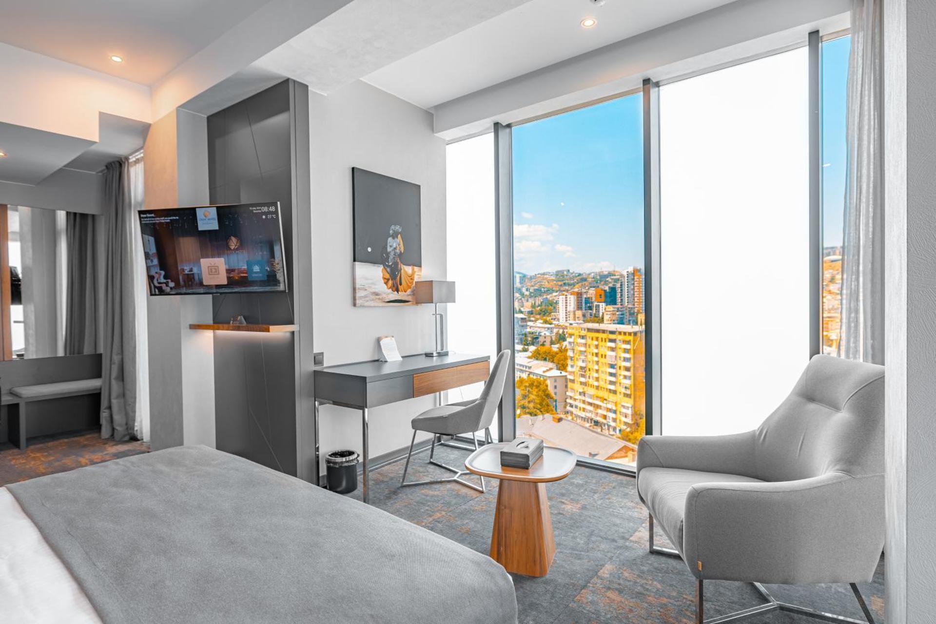 One-Bedroom Suite