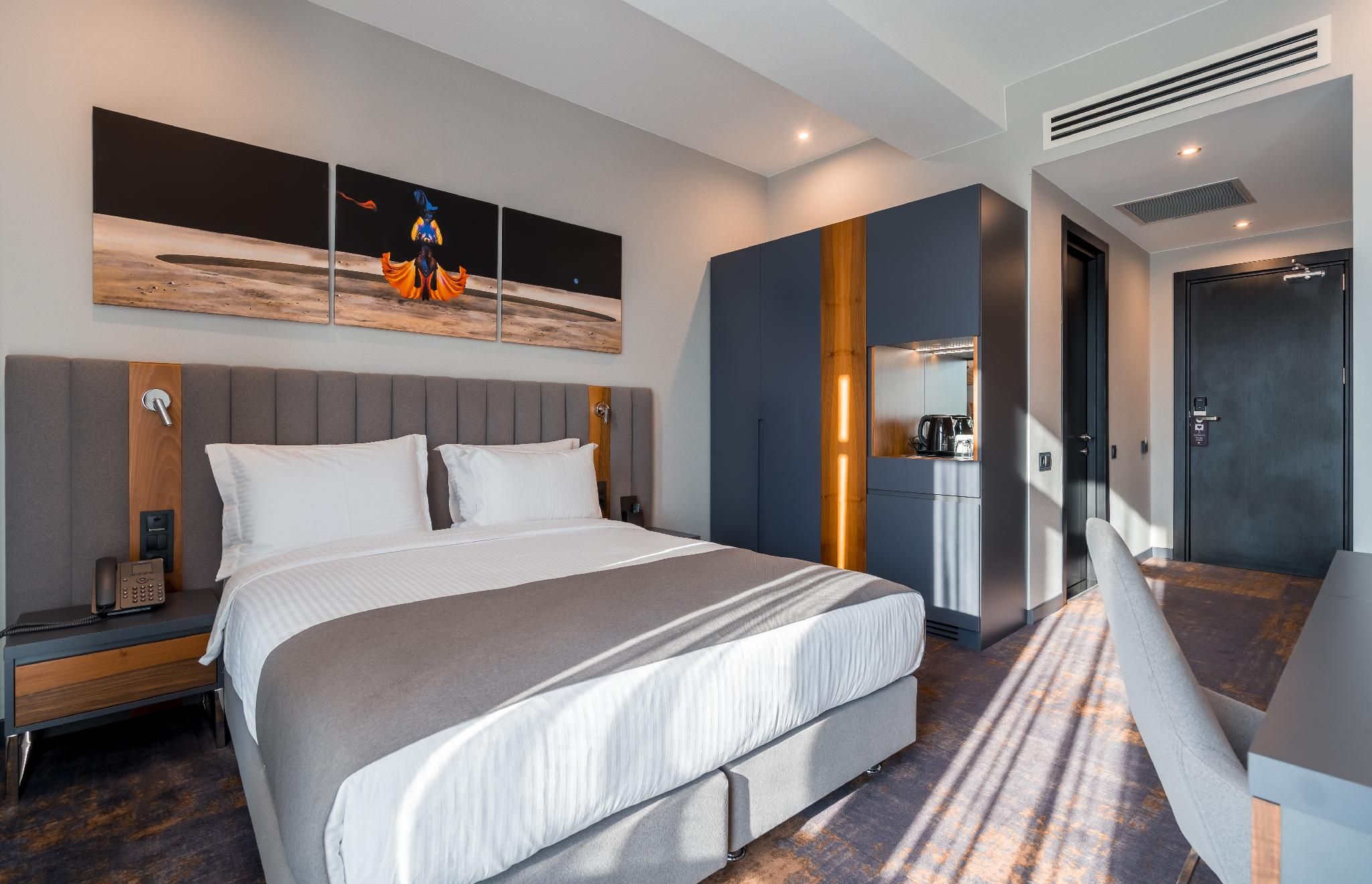 Classic Double Room