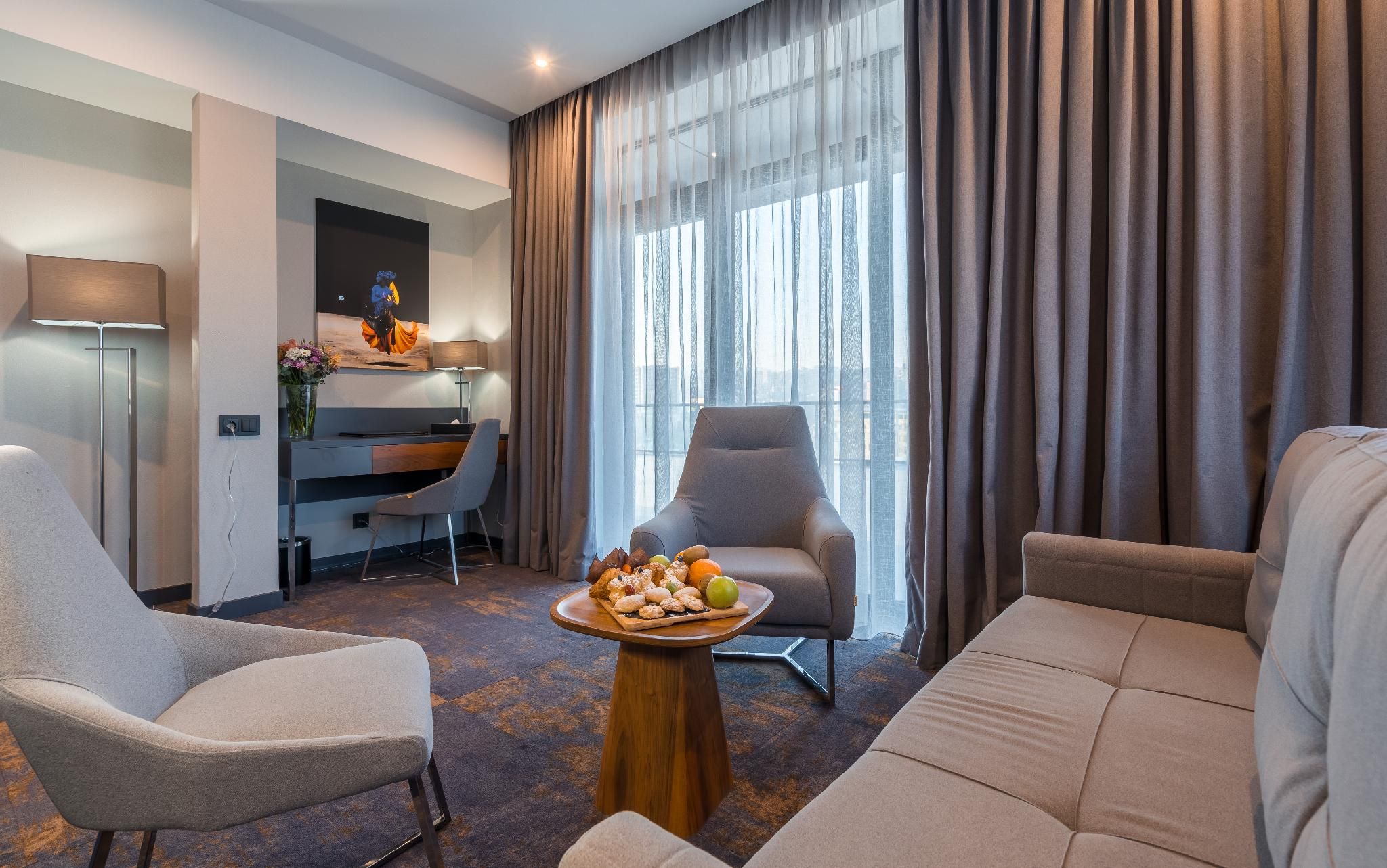 1-Bedroom Active Suite