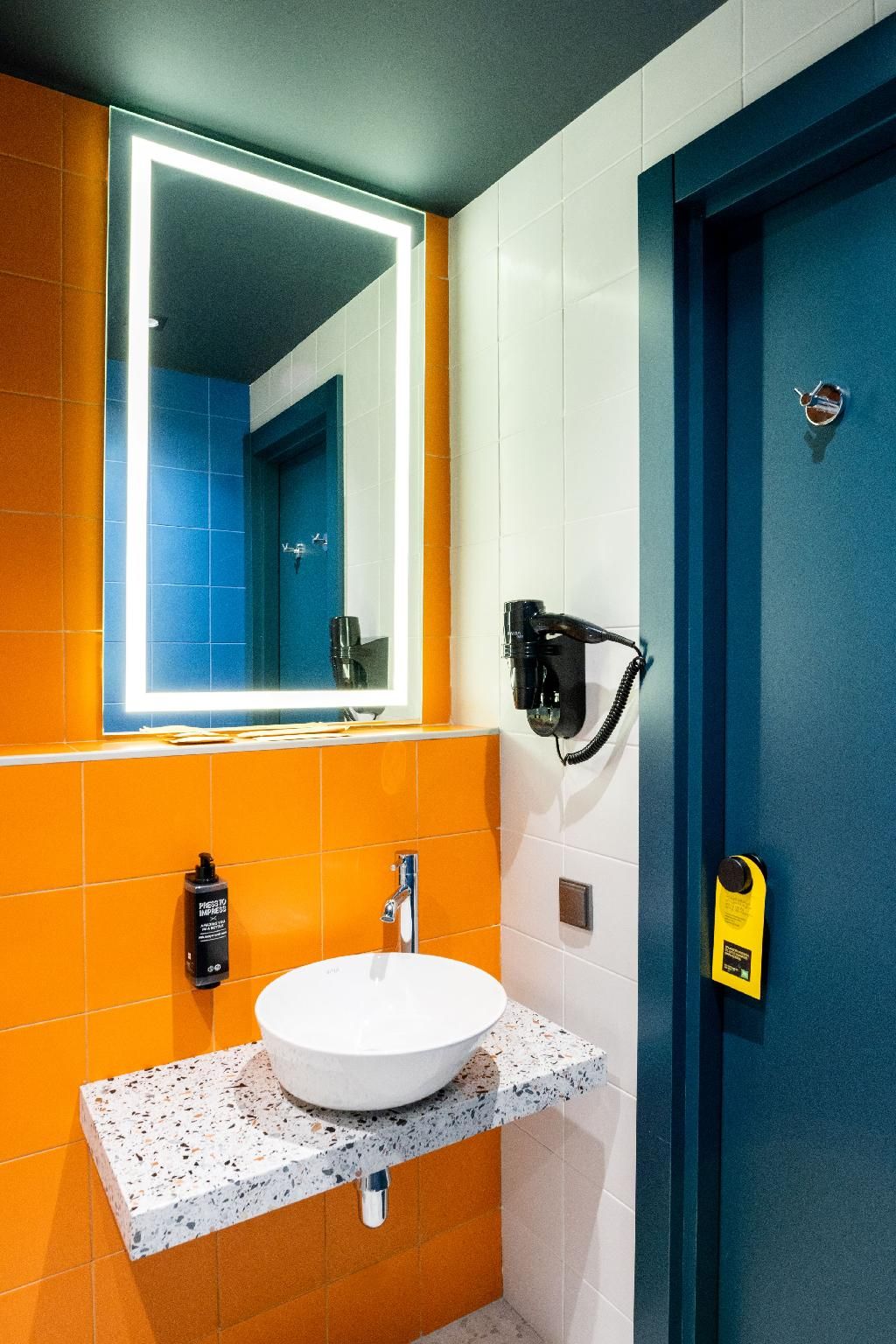 Suite - Sea View, 2 separate rooms with 1 doubl e bed